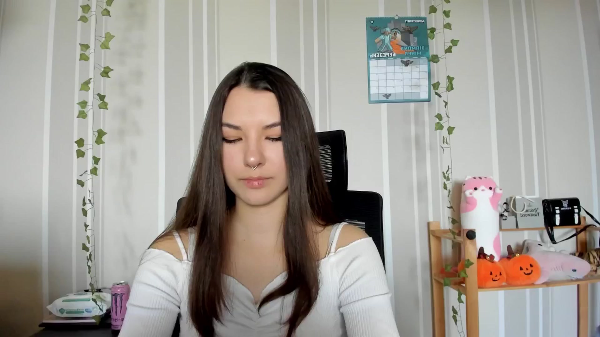 Gallery image thumbnail from AmnesiaGirl1's myfreecams stream on, 03/07/2025, 13:18 image 2 of 20