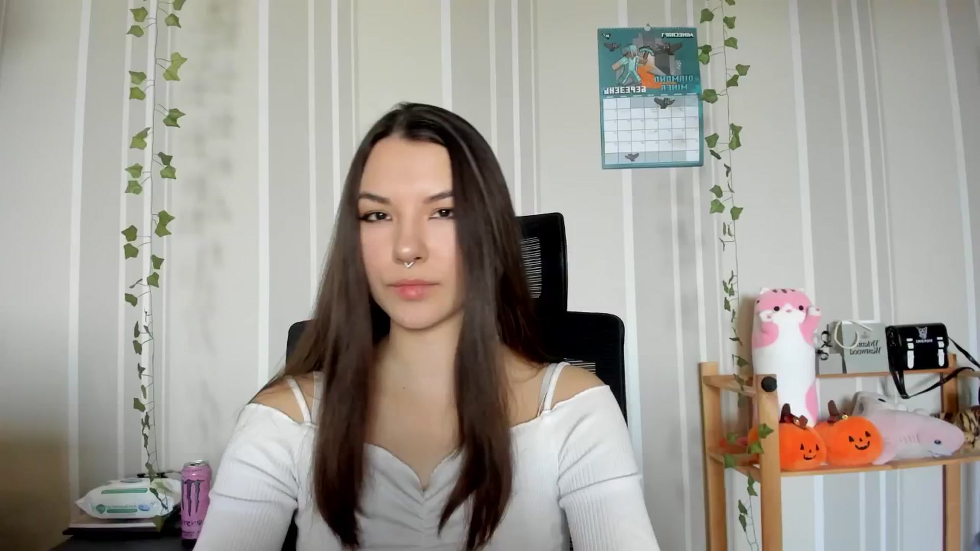 Gallery image thumbnail from AmnesiaGirl1's myfreecams stream on, 03/07/2025, 13:18 image 11 of 20