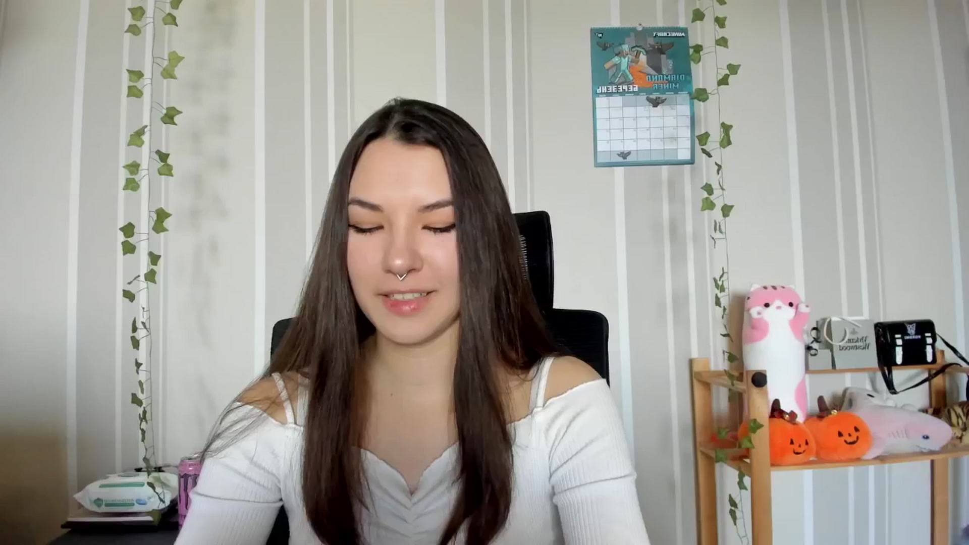Gallery image thumbnail from AmnesiaGirl1's myfreecams stream on, 03/07/2025, 13:18 image 14 of 20