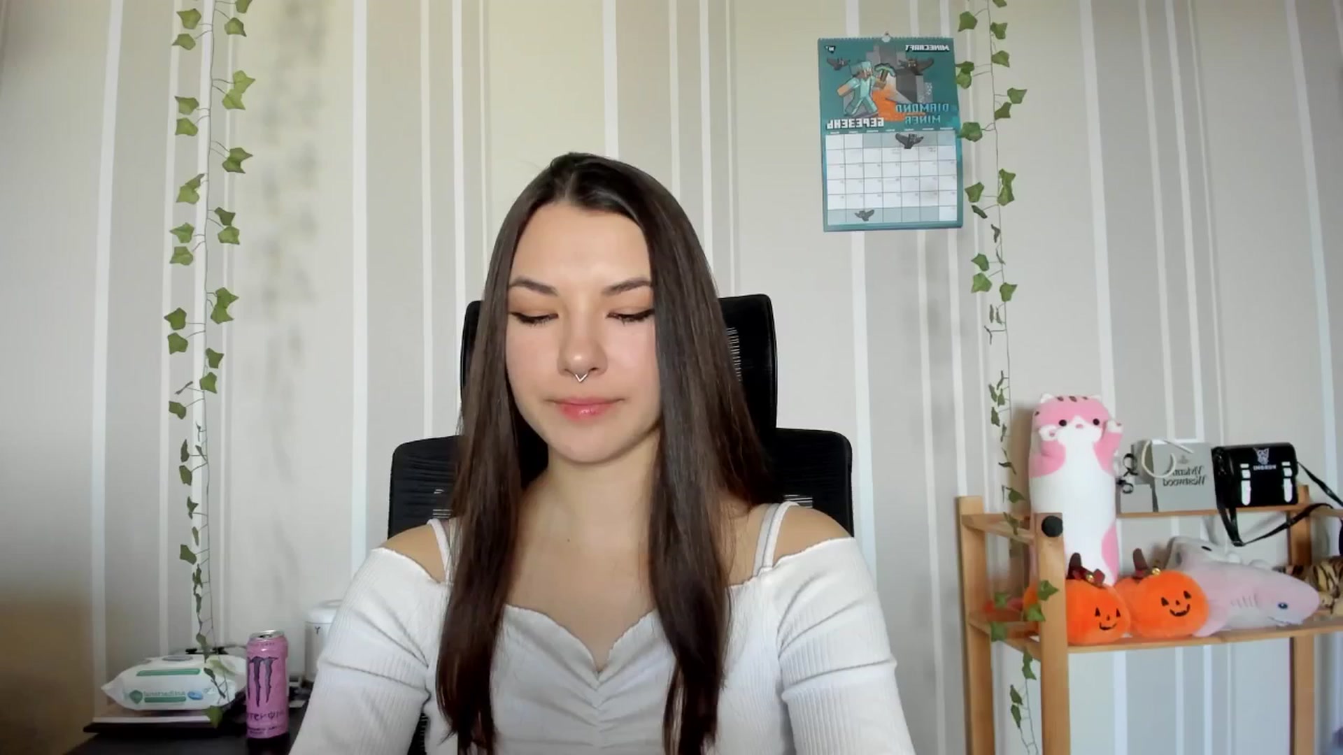 Gallery image thumbnail from AmnesiaGirl1's myfreecams stream on, 03/07/2025, 13:50 image 12 of 20