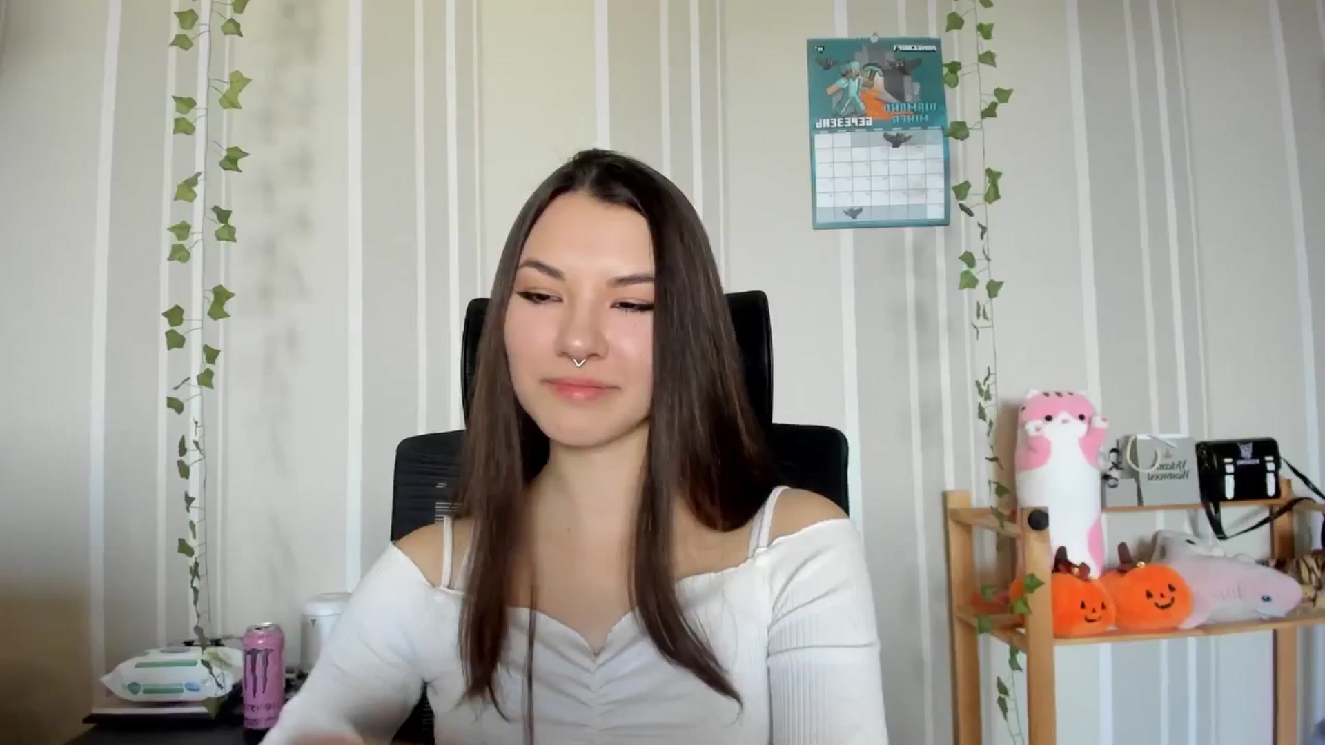 Gallery image thumbnail from AmnesiaGirl1's myfreecams stream on, 03/07/2025, 13:50 image 6 of 20