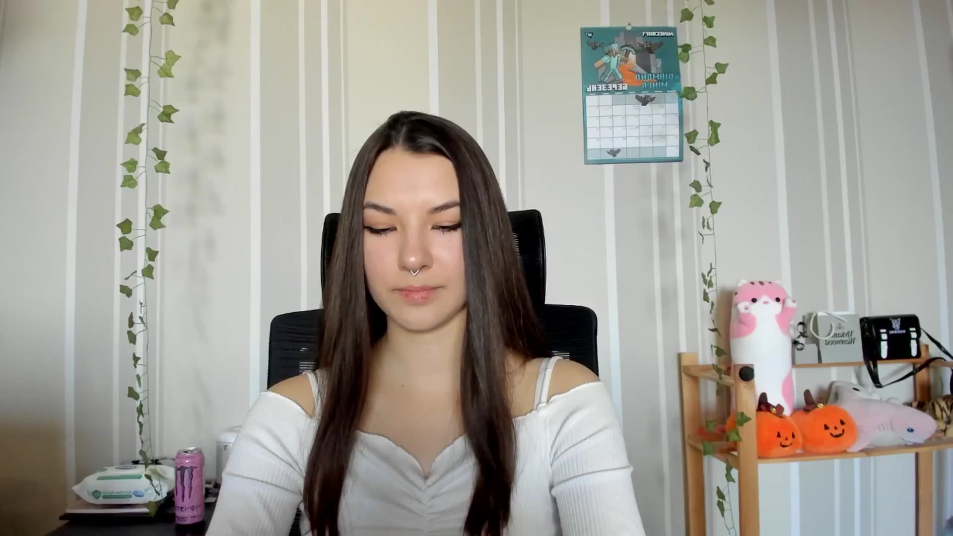 Gallery image thumbnail from AmnesiaGirl1's myfreecams stream on, 03/07/2025, 13:50 image 17 of 20