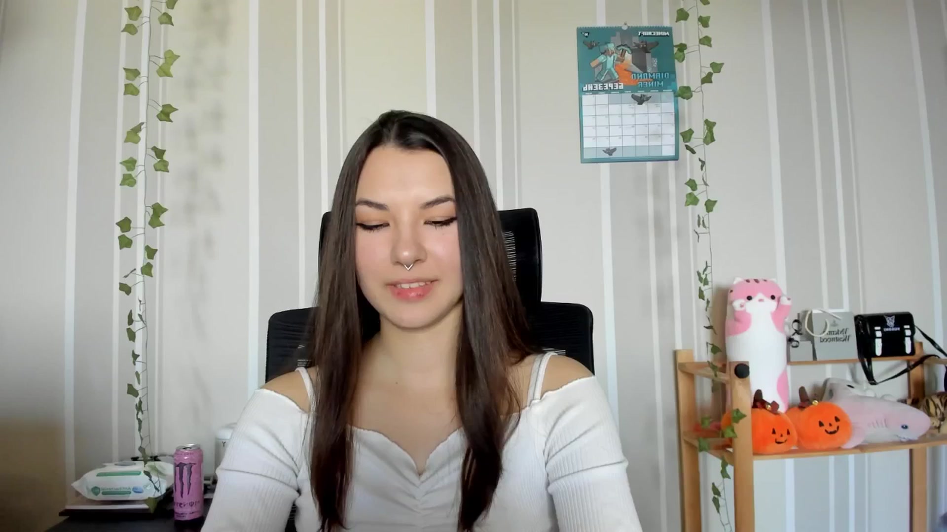 Gallery image thumbnail from AmnesiaGirl1's myfreecams stream on, 03/07/2025, 13:50 image 8 of 20