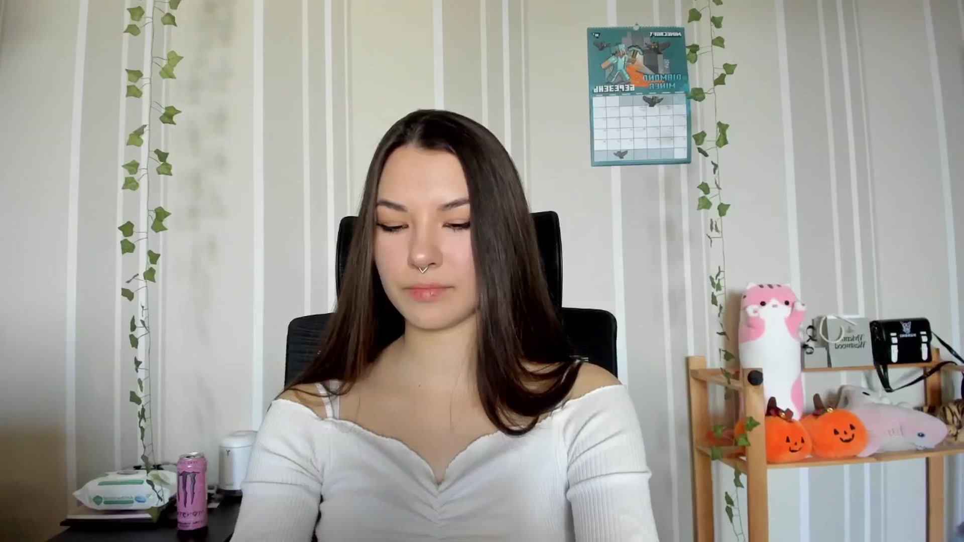 Gallery image thumbnail from AmnesiaGirl1's myfreecams stream on, 03/07/2025, 13:50 image 1 of 20