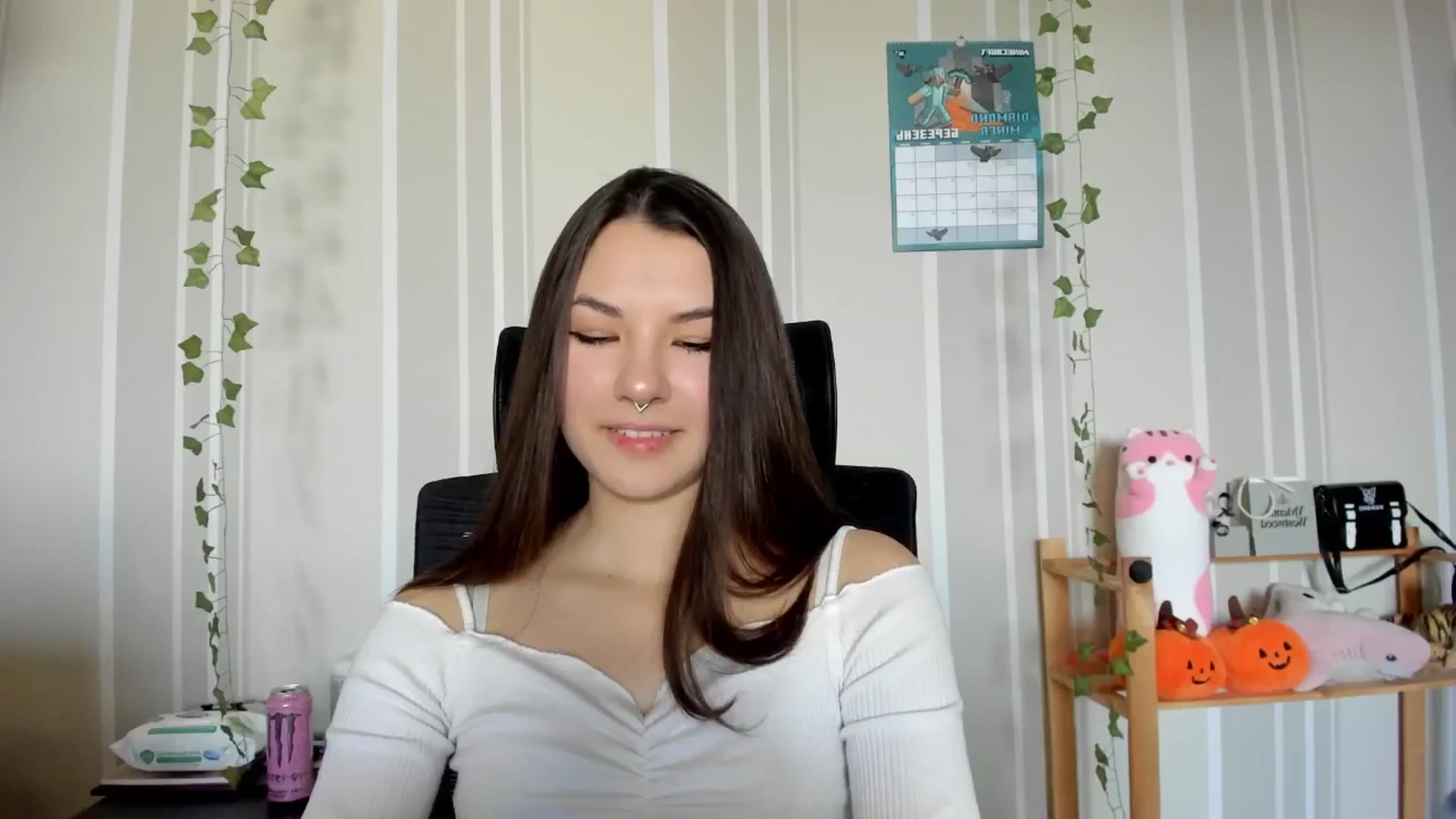 Gallery image thumbnail from AmnesiaGirl1's myfreecams stream on, 03/07/2025, 13:50 image 5 of 20