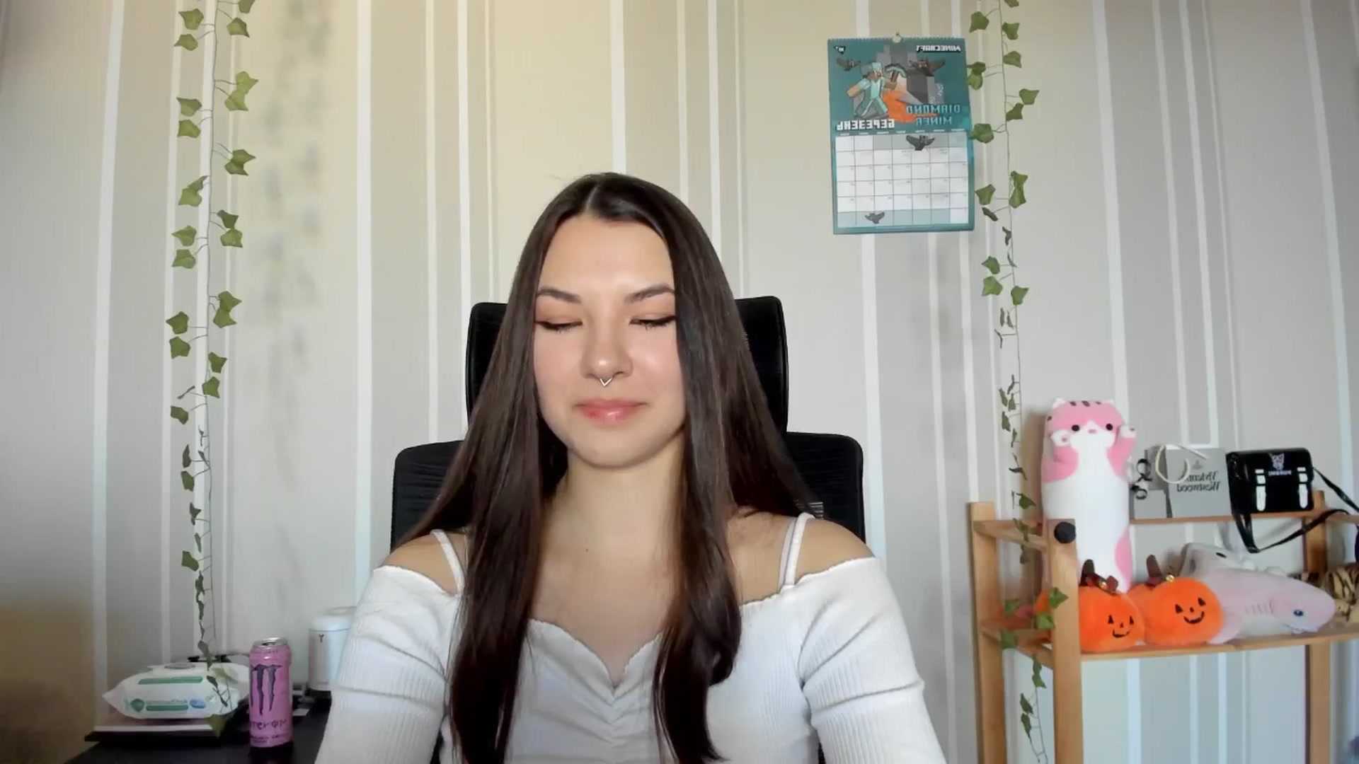 Gallery image thumbnail from AmnesiaGirl1's myfreecams stream on, 03/07/2025, 14:38 image 20 of 20