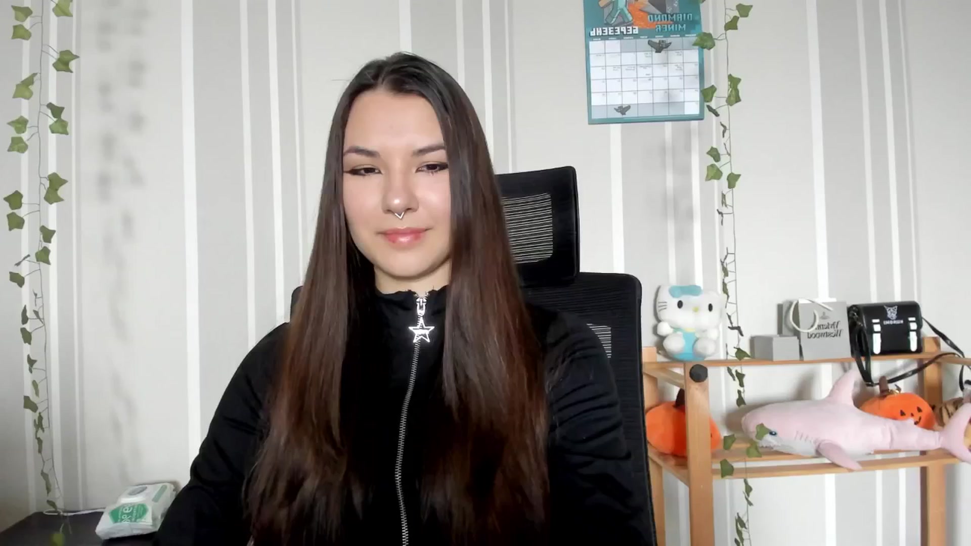 Gallery image thumbnail from AmnesiaGirl1's myfreecams stream on, 03/16/2025, 13:31 image 12 of 20