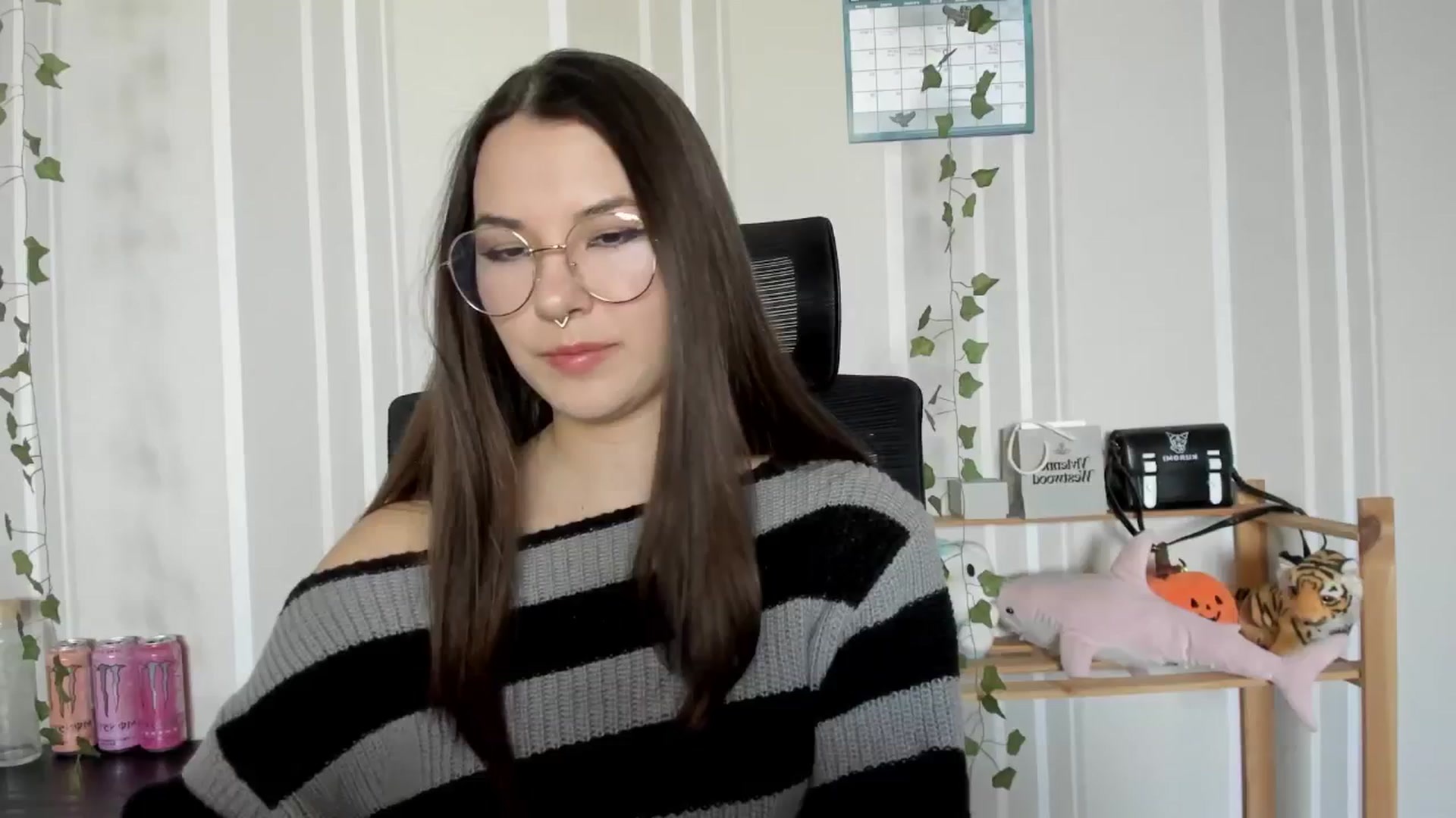 Gallery image thumbnail from AmnesiaGirl1's myfreecams stream on, 03/20/2025, 14:05 image 2 of 20