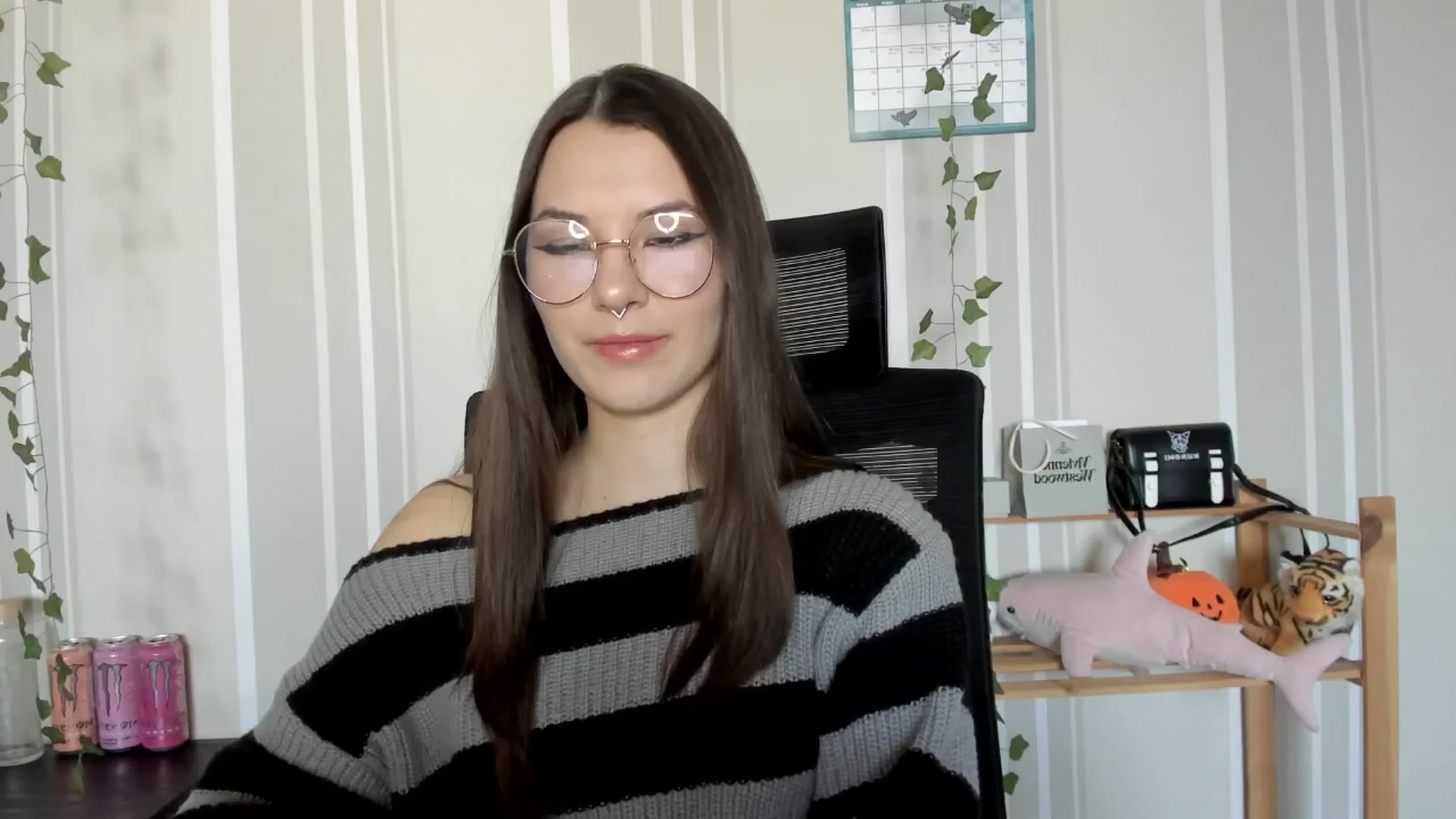 Gallery image thumbnail from AmnesiaGirl1's myfreecams stream on, 03/20/2025, 14:05 image 20 of 20