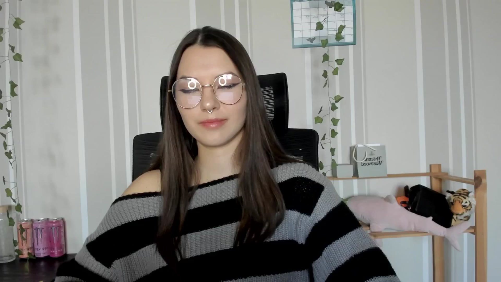 Gallery image thumbnail from AmnesiaGirl1's myfreecams stream on, 03/20/2025, 14:59 image 20 of 20