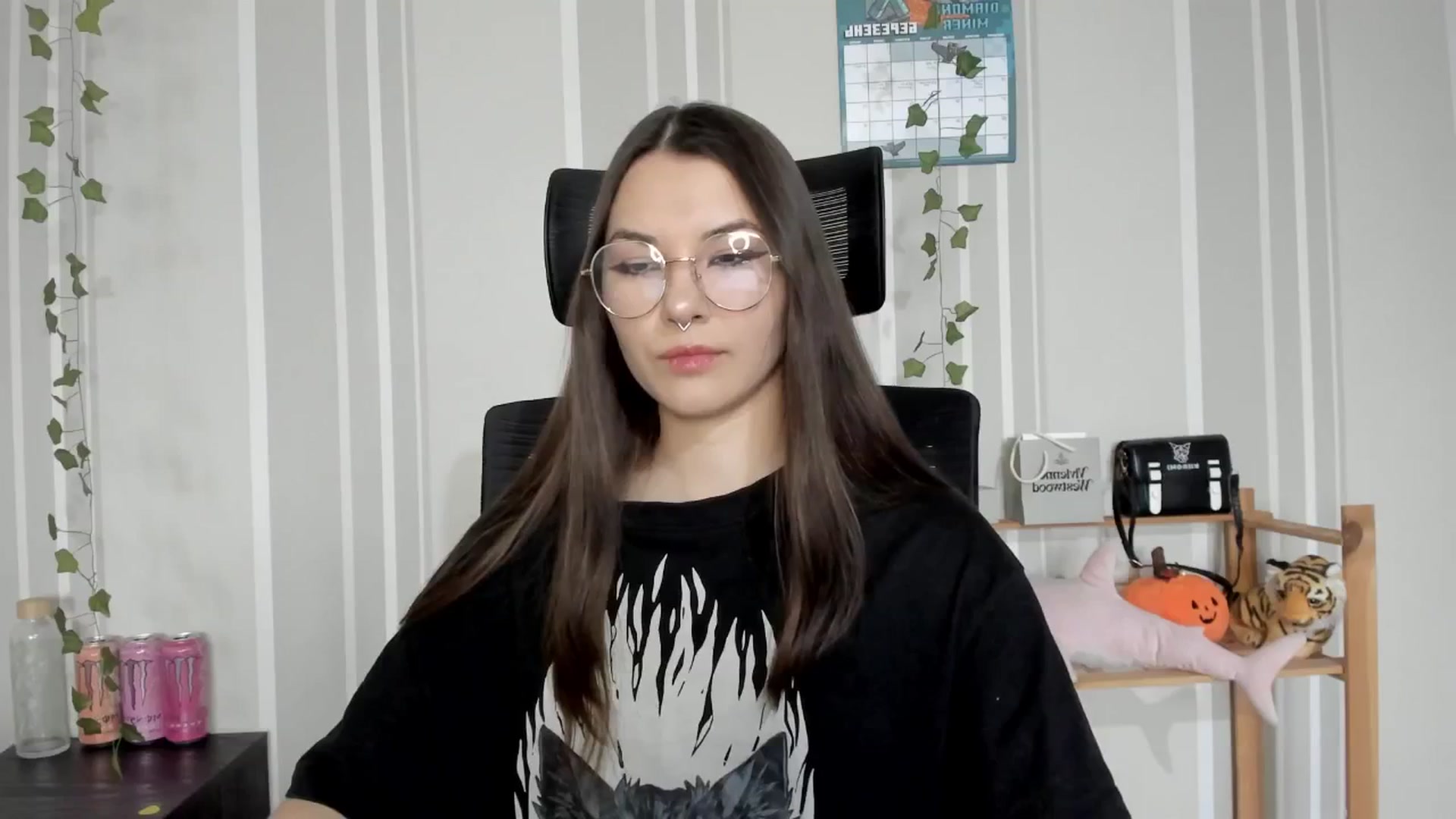 Gallery image thumbnail from AmnesiaGirl1's myfreecams stream on, 03/23/2025, 15:18 image 11 of 20