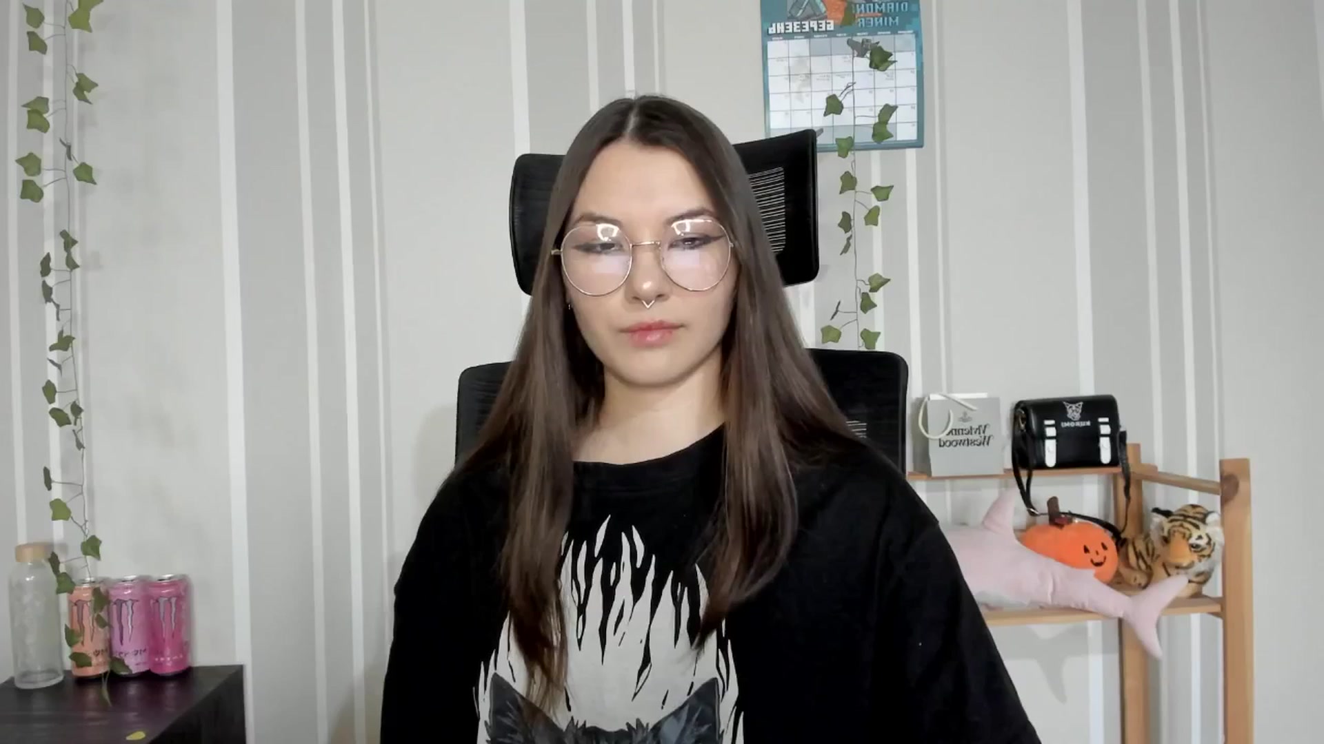 Gallery image thumbnail from AmnesiaGirl1's myfreecams stream on, 03/23/2025, 15:18 image 18 of 20