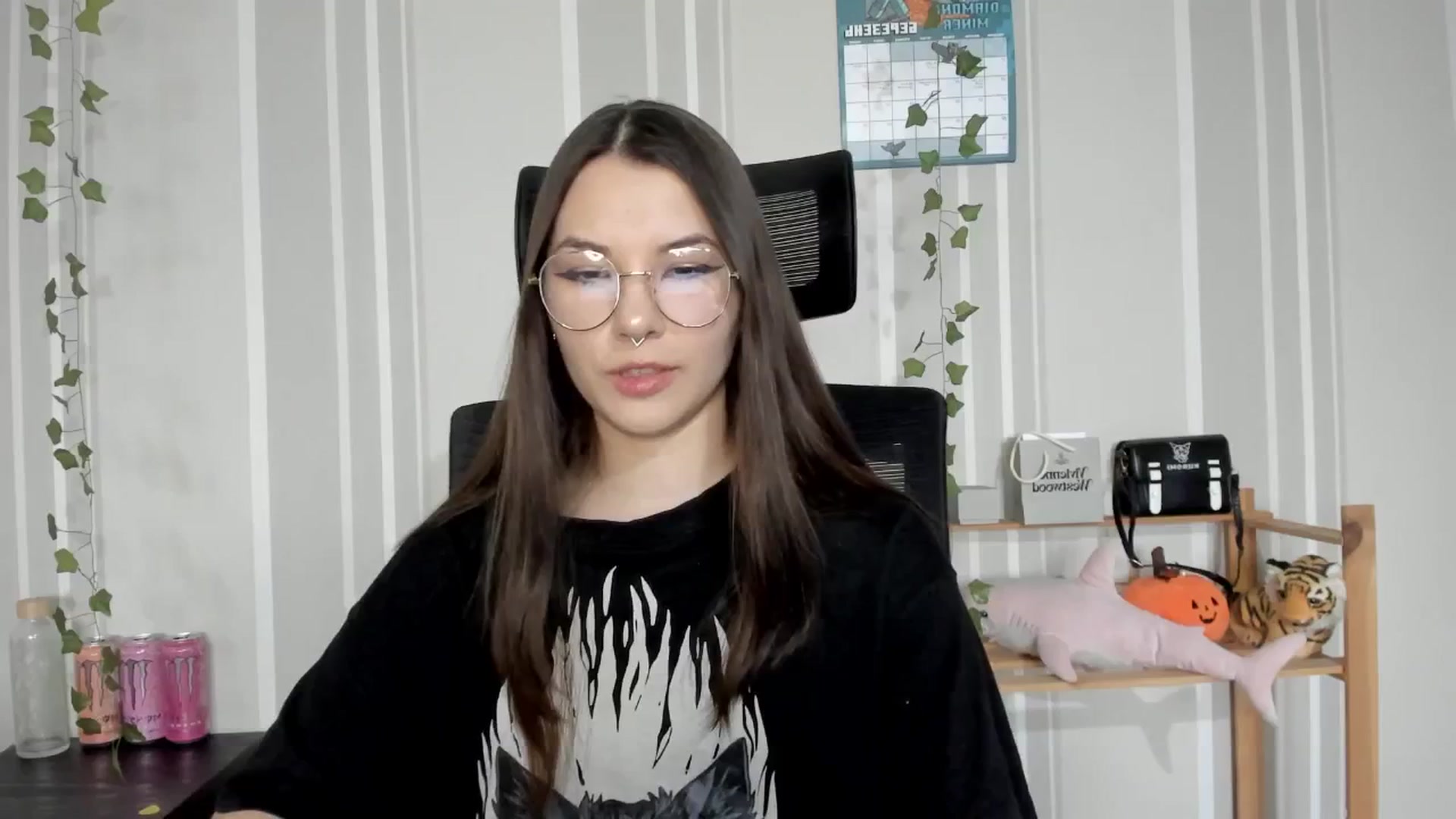 Gallery image thumbnail from AmnesiaGirl1's myfreecams stream on, 03/23/2025, 15:18 image 19 of 20