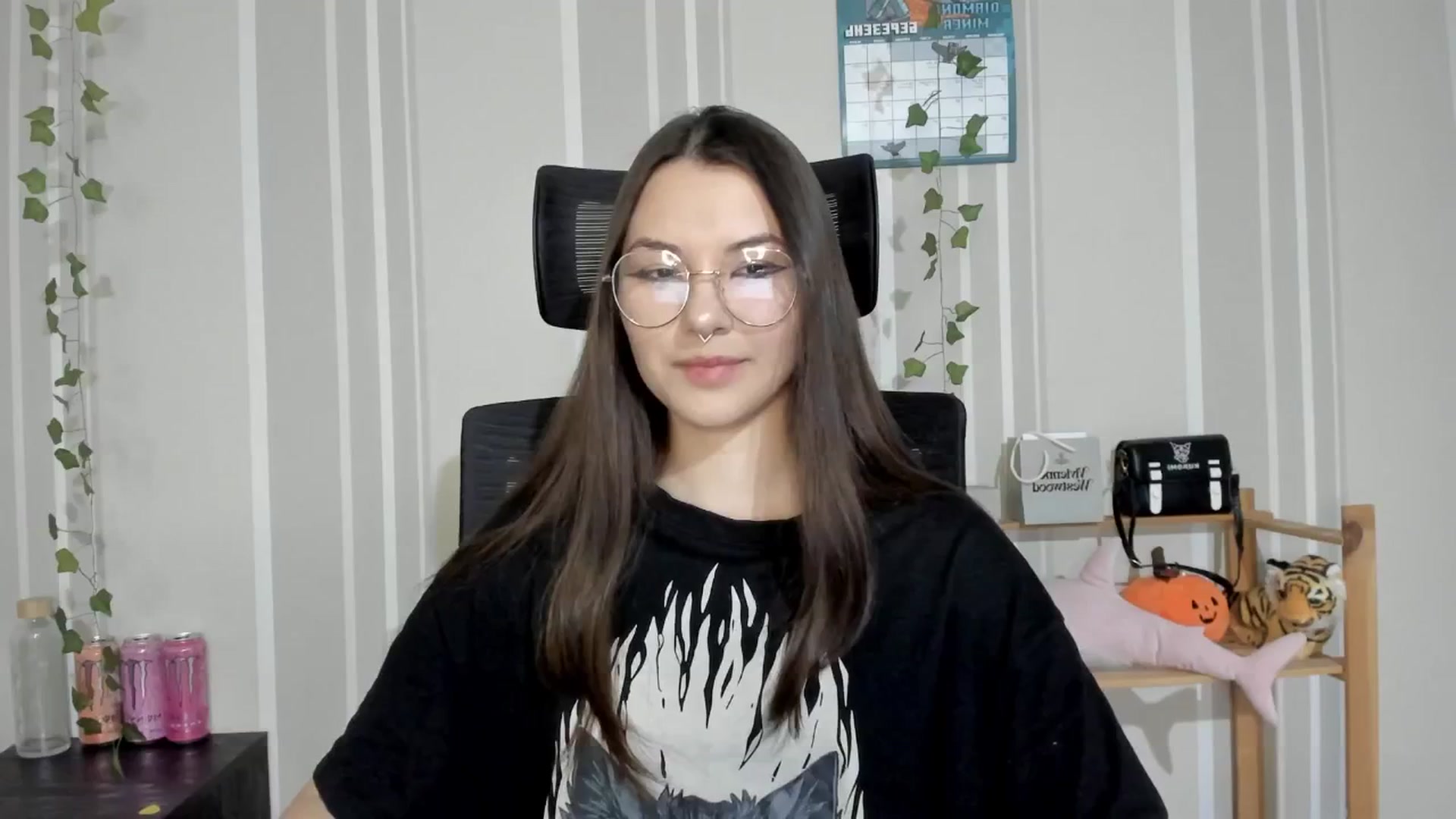Gallery image thumbnail from AmnesiaGirl1's myfreecams stream on, 03/23/2025, 16:49 image 10 of 20