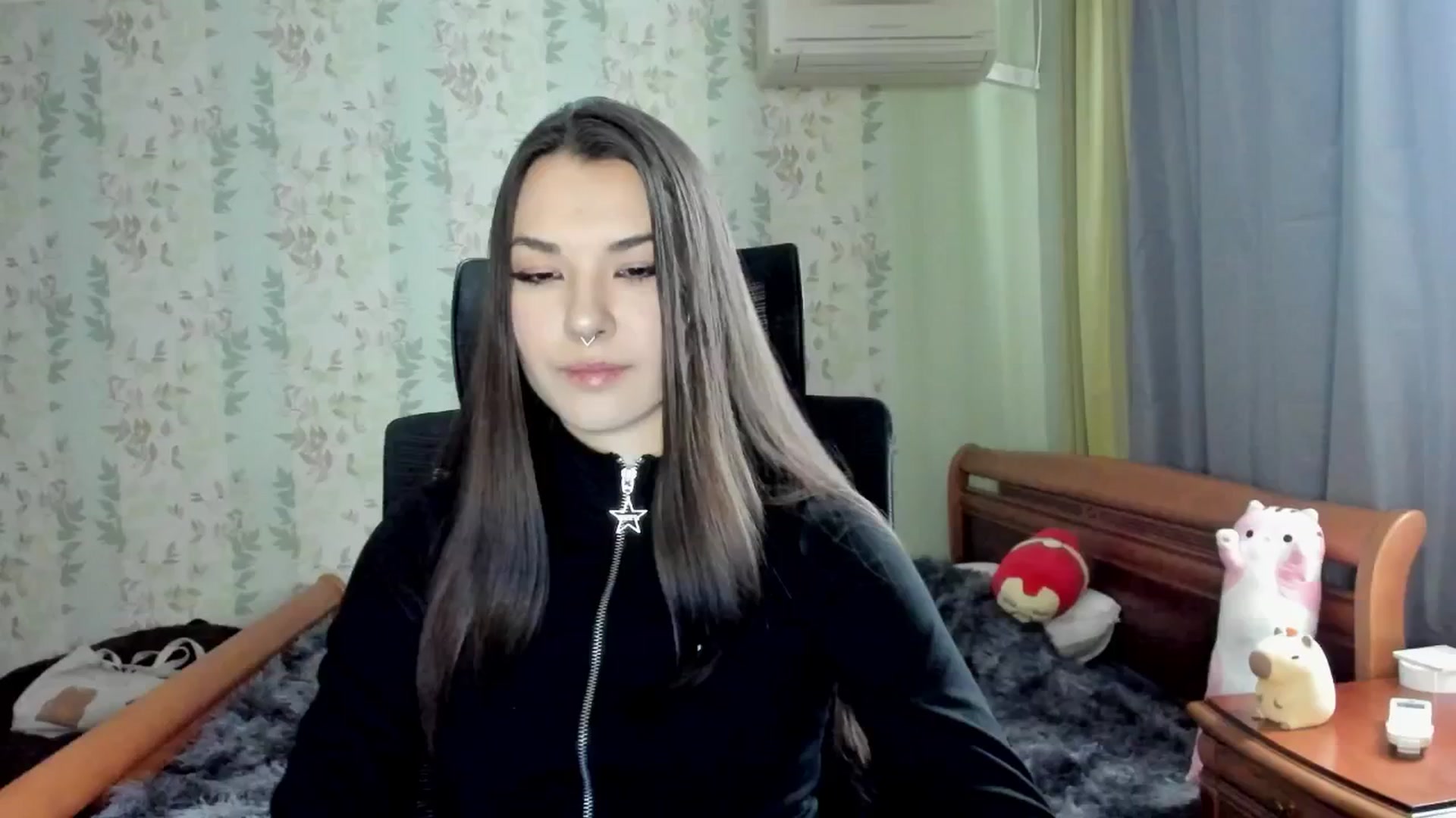 Gallery image thumbnail from AmnesiaGirl1's myfreecams stream on, 03/24/2025, 11:06 image 1 of 20
