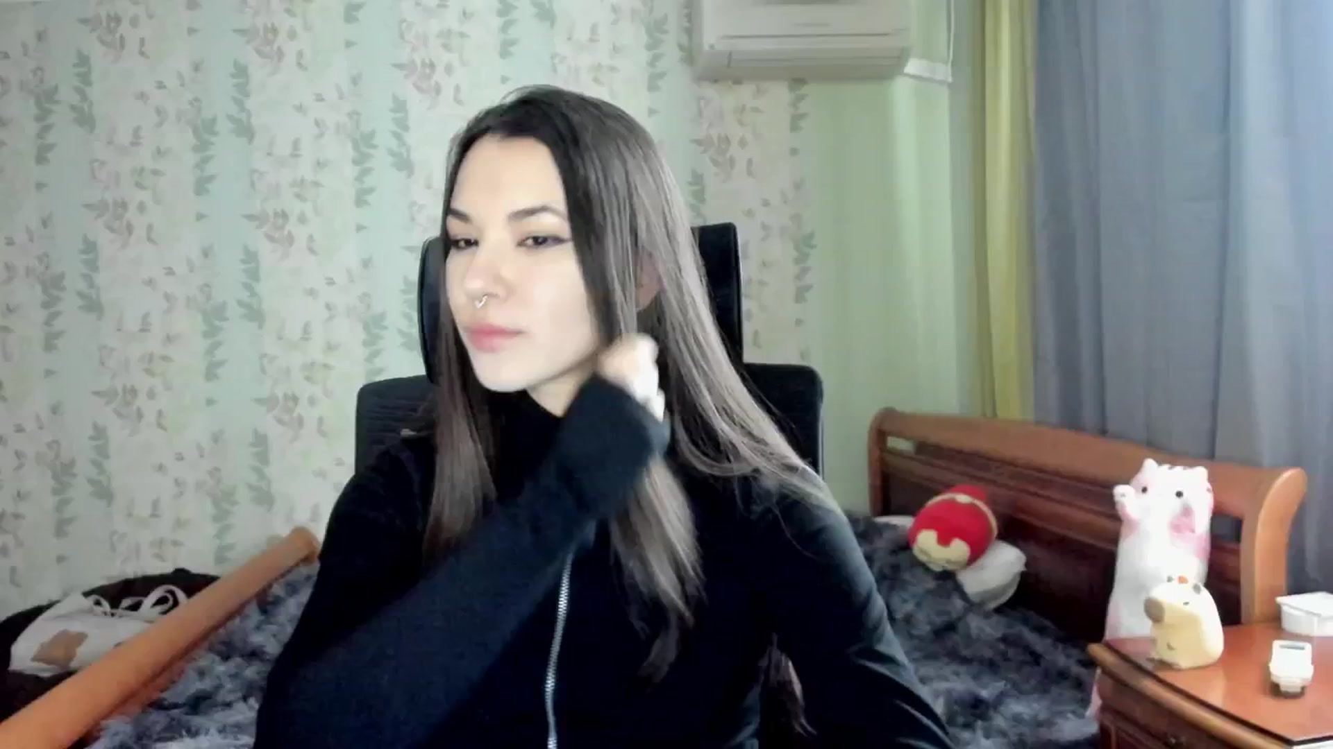 Gallery image thumbnail from AmnesiaGirl1's myfreecams stream on, 03/24/2025, 11:06 image 3 of 20