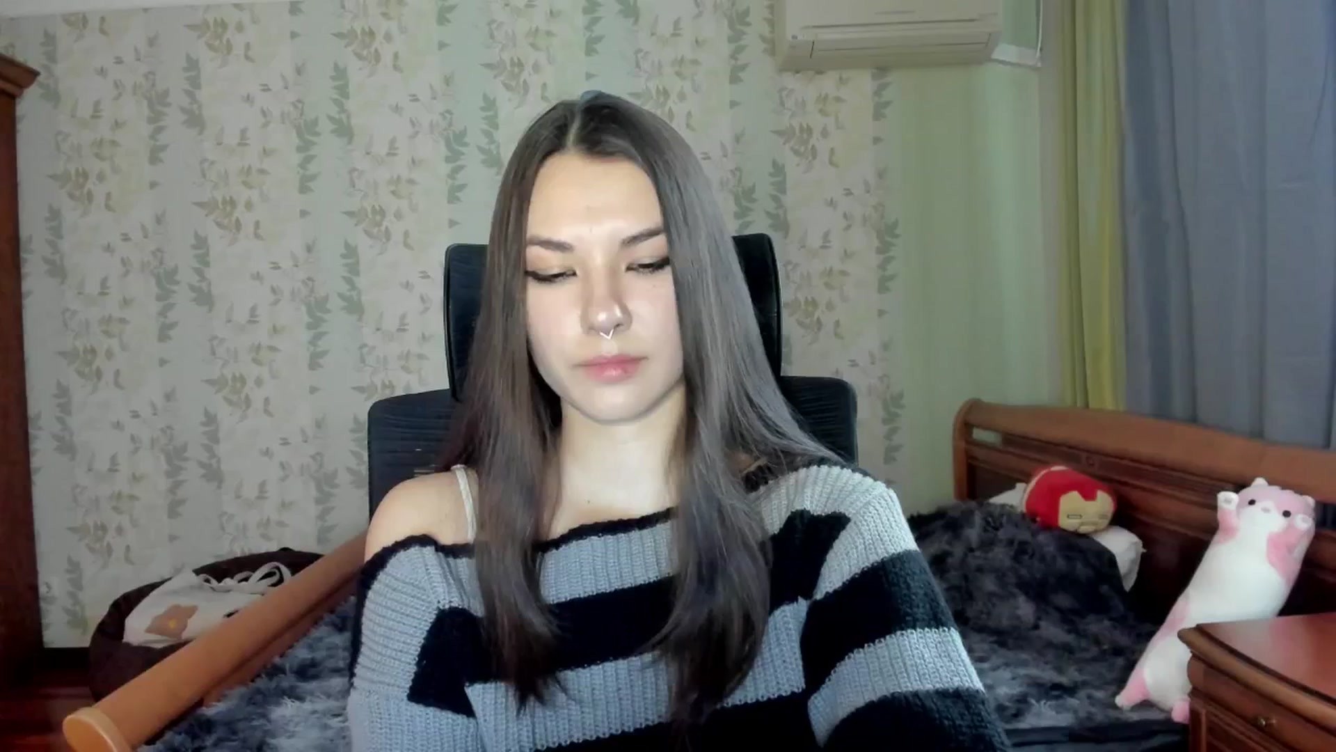 Gallery image thumbnail from AmnesiaGirl1's myfreecams stream on, 03/29/2025, 15:30 image 17 of 20