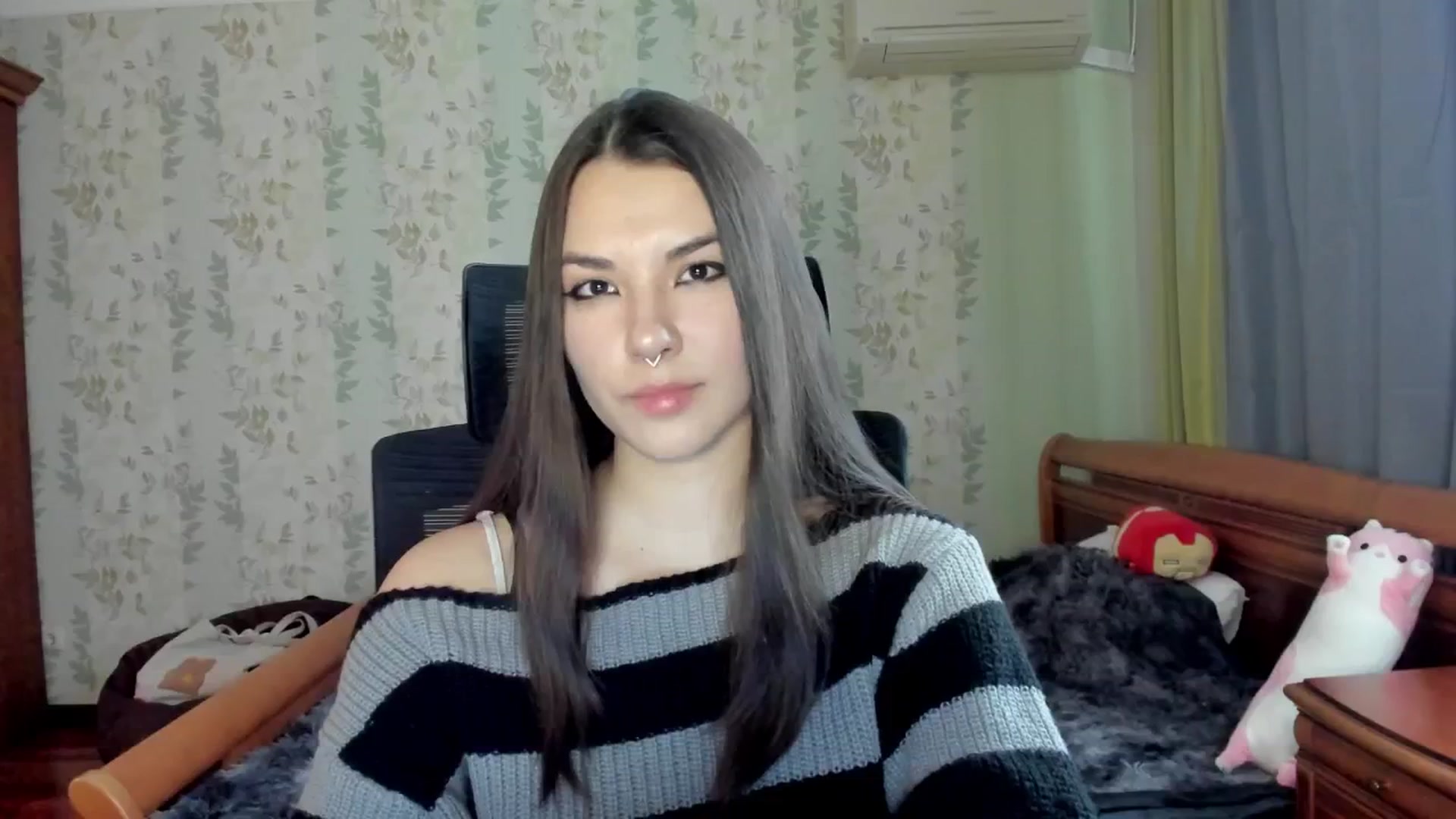 Gallery image thumbnail from AmnesiaGirl1's myfreecams stream on, 03/29/2025, 15:30 image 5 of 20