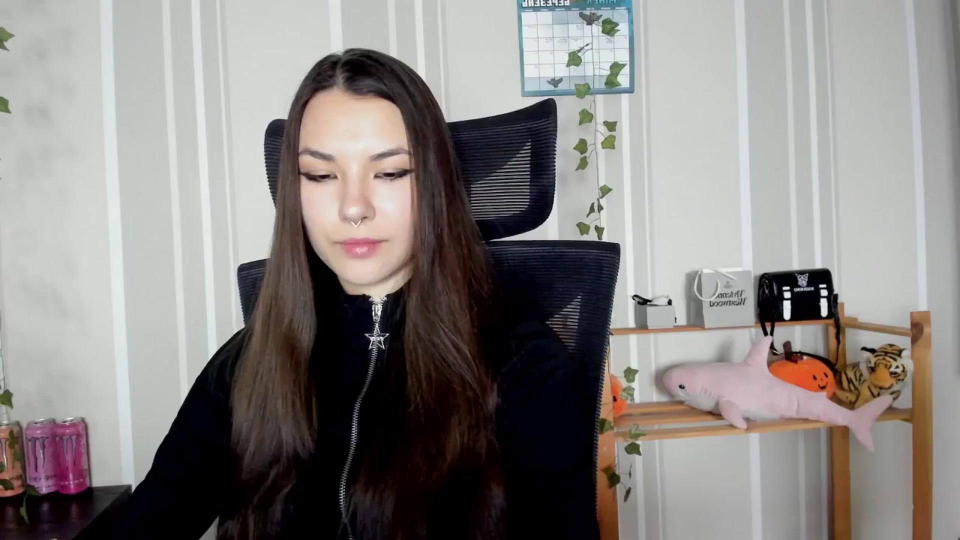 Gallery image thumbnail from AmnesiaGirl1's myfreecams stream on, 03/30/2025, 16:02 image 4 of 20