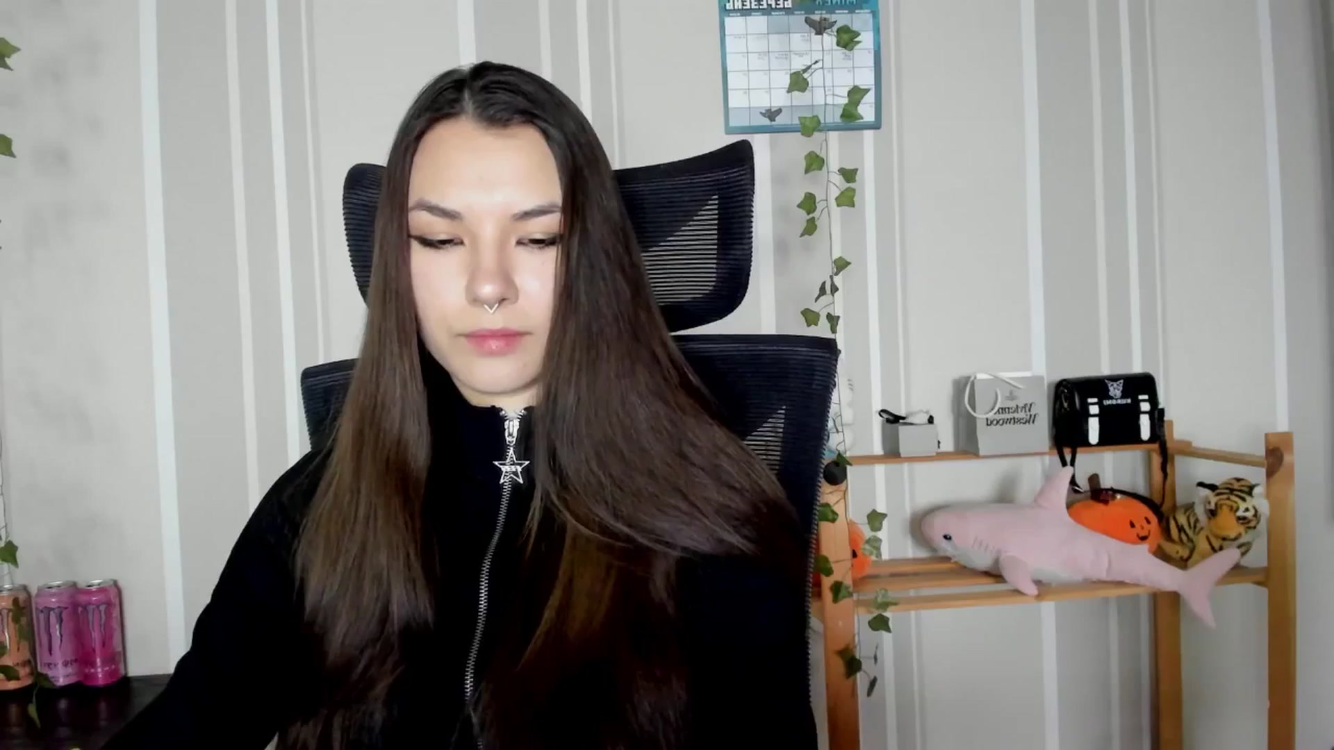 Gallery image thumbnail from AmnesiaGirl1's myfreecams stream on, 03/30/2025, 16:02 image 5 of 20