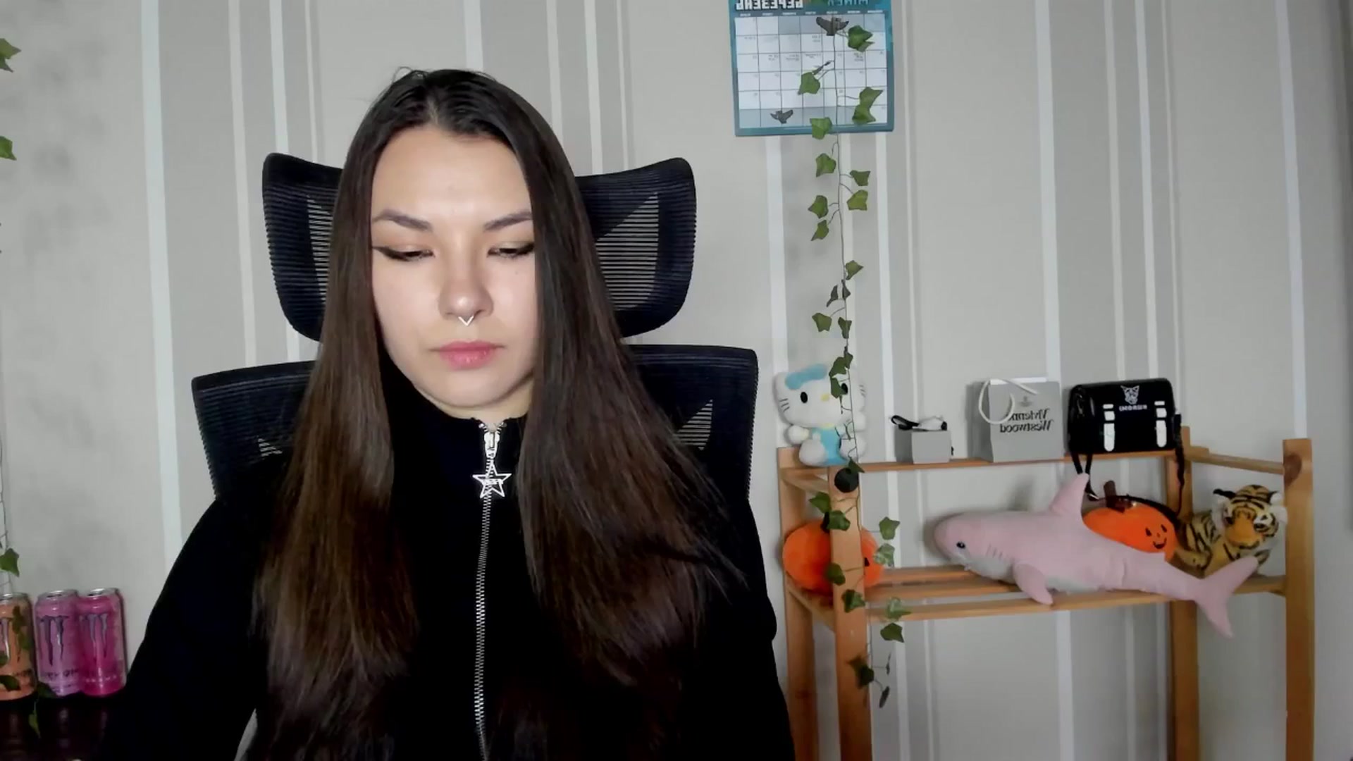 Gallery image thumbnail from AmnesiaGirl1's myfreecams stream on, 03/30/2025, 16:02 image 7 of 20