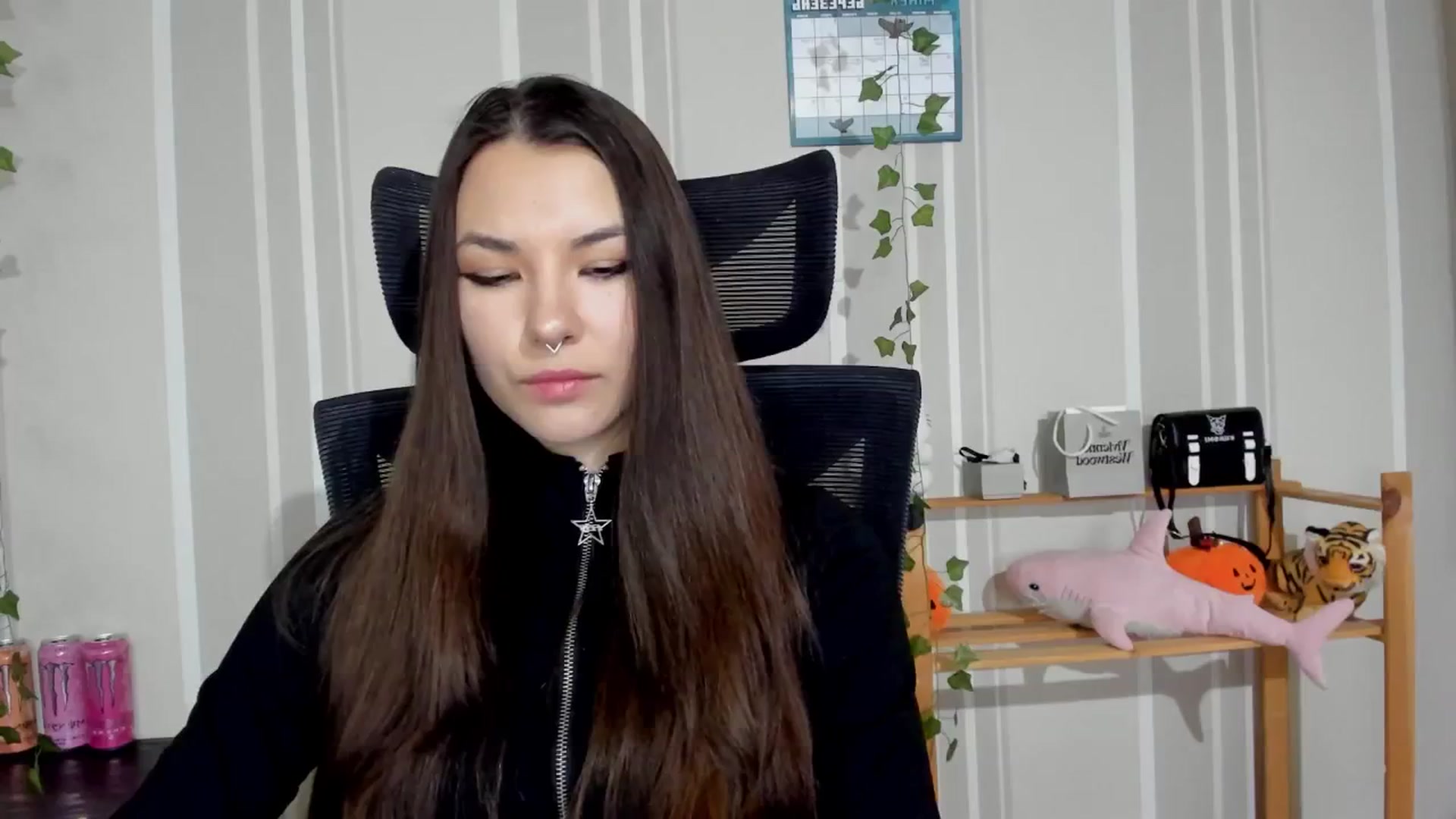 Gallery image thumbnail from AmnesiaGirl1's myfreecams stream on, 03/30/2025, 16:02 image 14 of 20