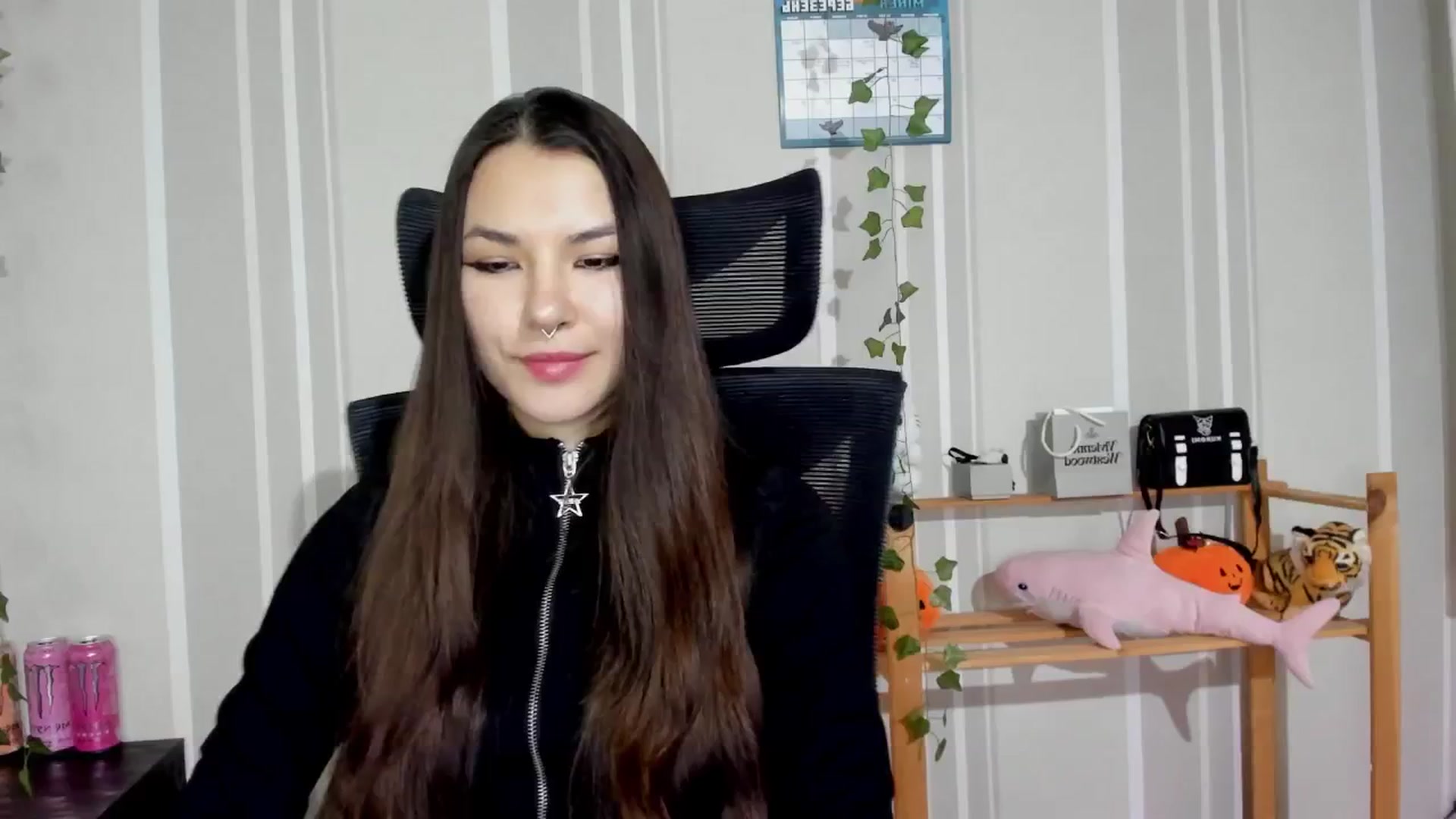 Gallery image thumbnail from AmnesiaGirl1's myfreecams stream on, 03/30/2025, 16:02 image 18 of 20