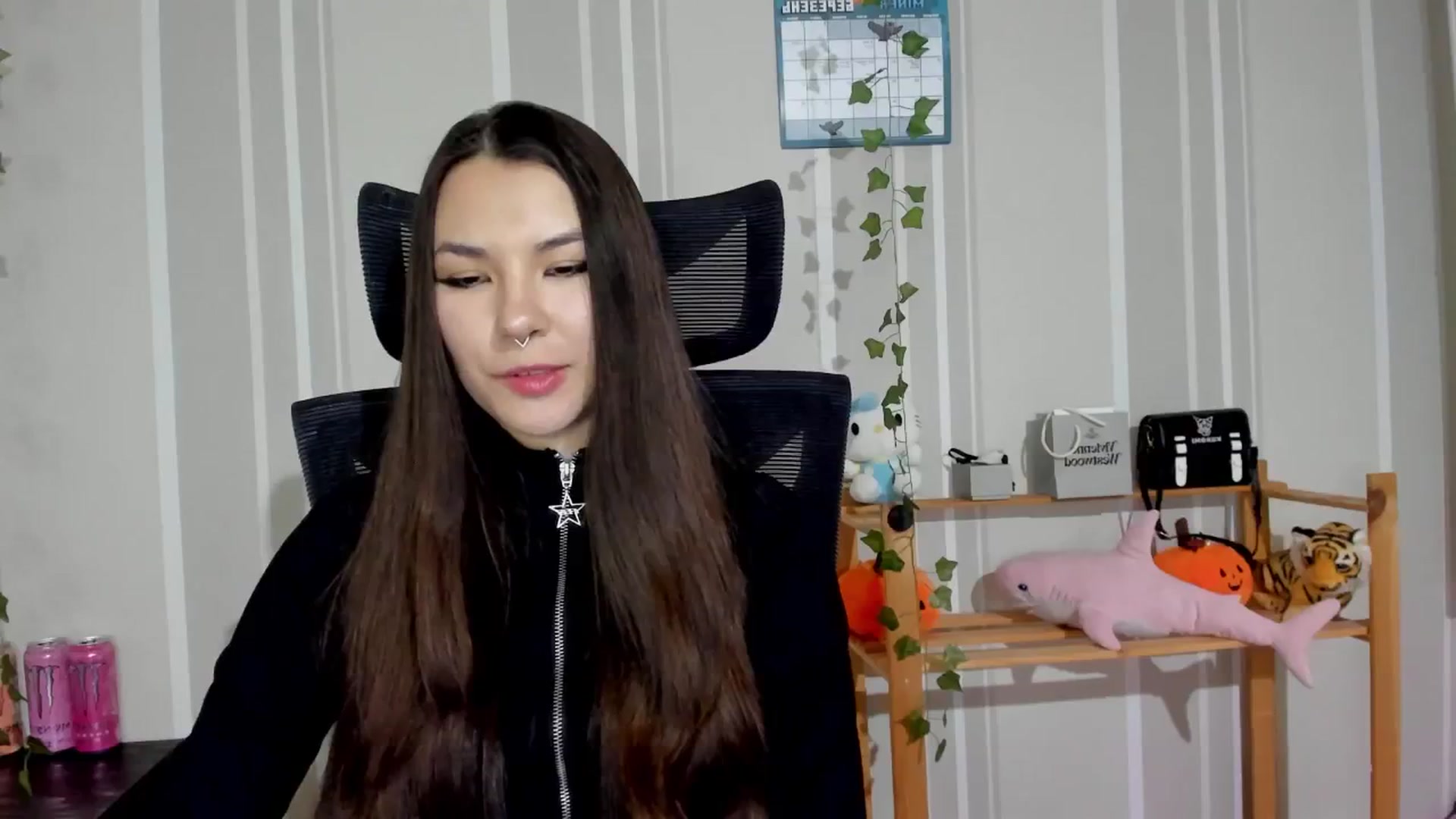 Gallery image thumbnail from AmnesiaGirl1's myfreecams stream on, 03/30/2025, 16:02 image 19 of 20
