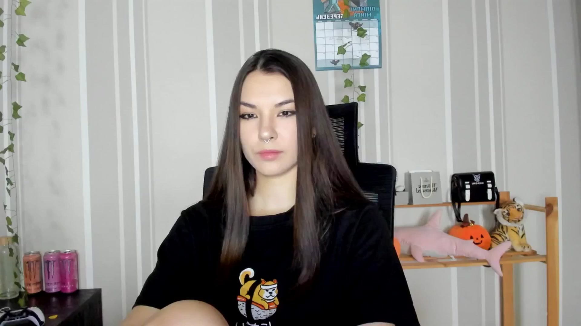 Gallery image thumbnail from AmnesiaGirl1's myfreecams stream on, 04/01/2025, 13:46 image 5 of 20