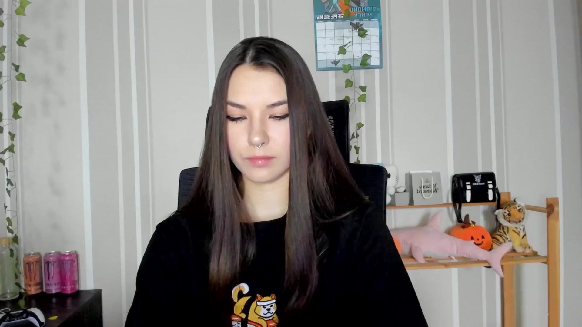 Gallery image thumbnail from AmnesiaGirl1's myfreecams stream on, 04/01/2025, 13:46 image 6 of 20