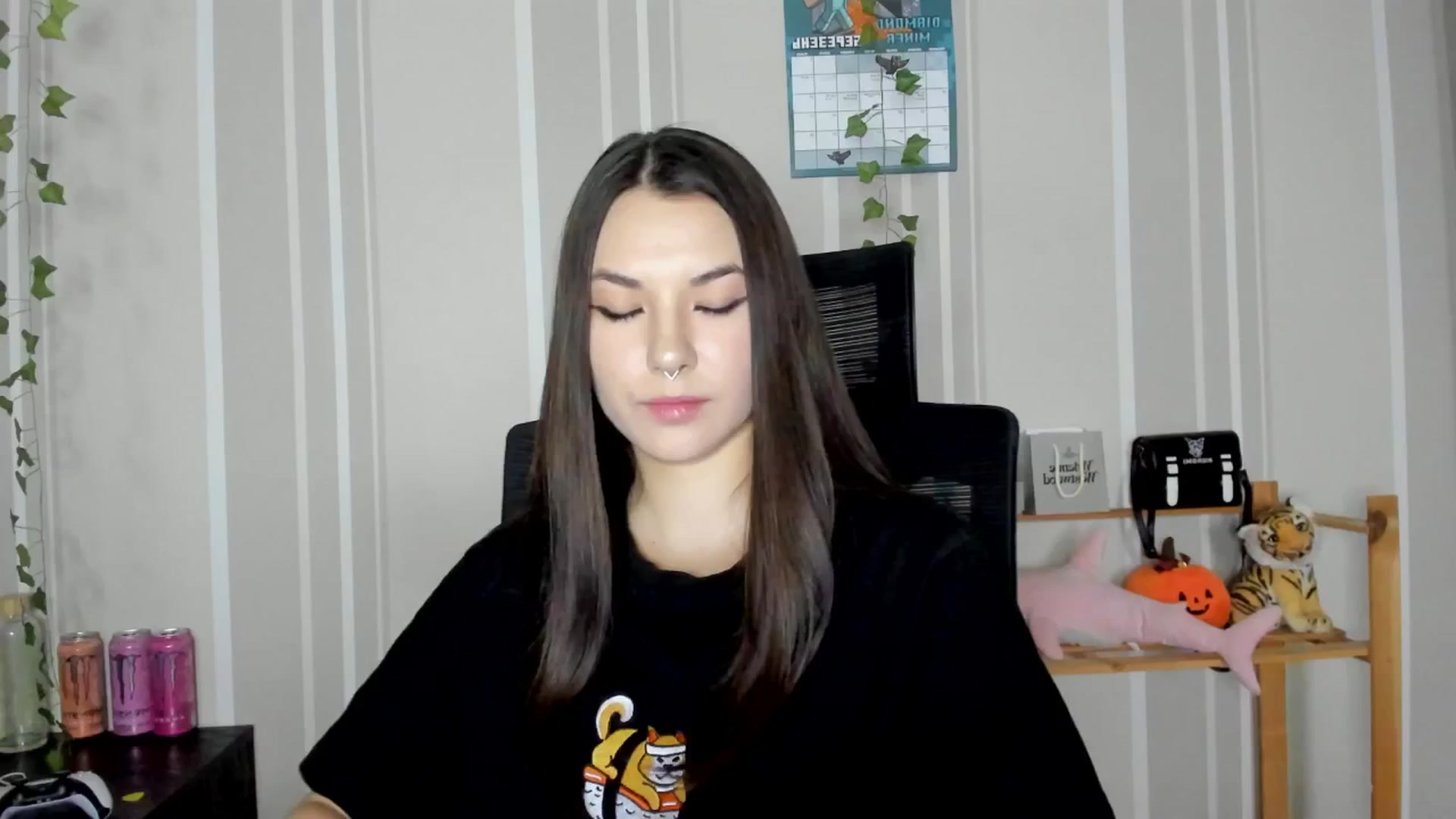 Gallery image thumbnail from AmnesiaGirl1's myfreecams stream on, 04/01/2025, 15:04 image 8 of 20