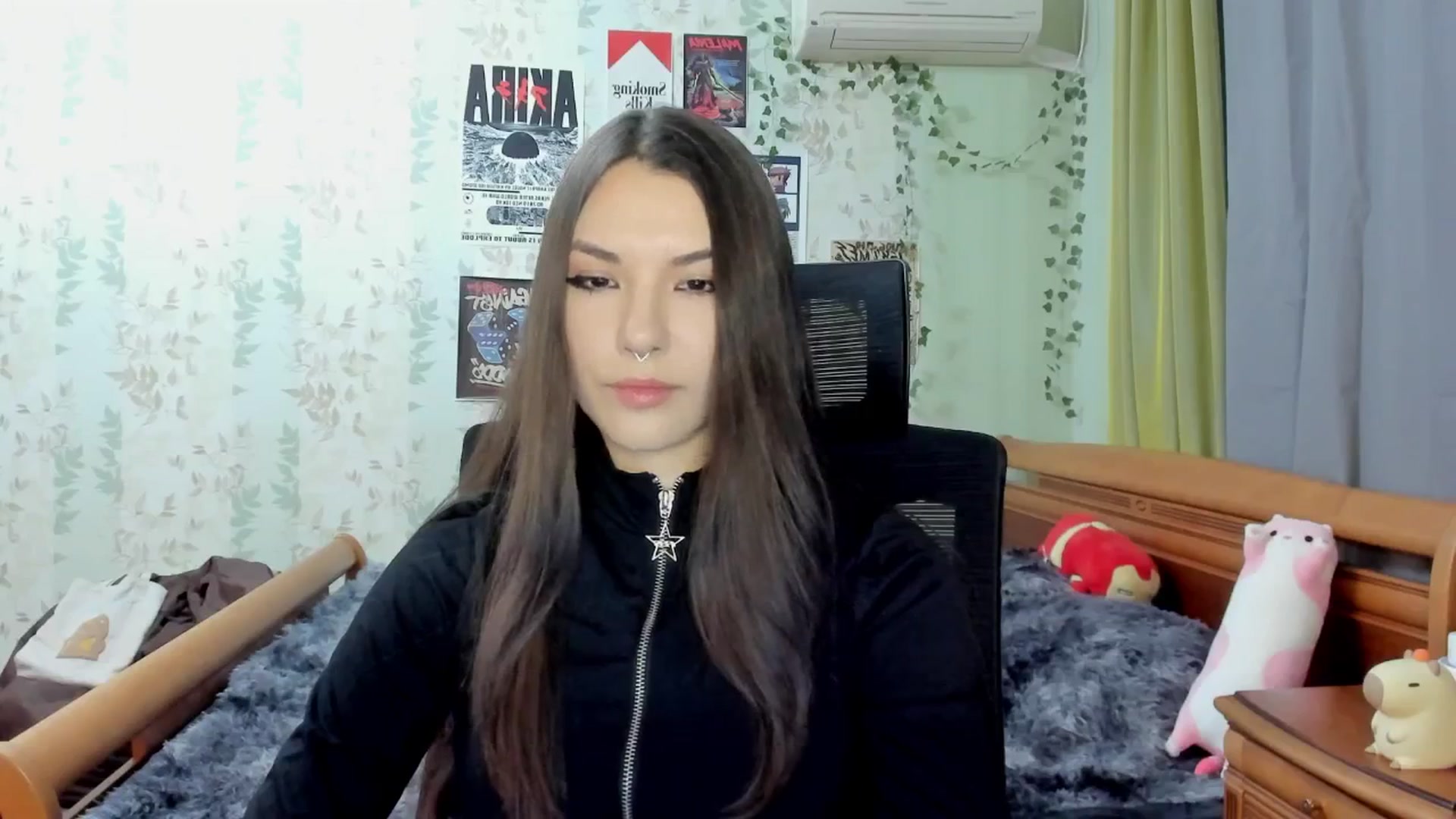 Gallery image thumbnail from AmnesiaGirl1's myfreecams stream on, 04/10/2025, 16:54 image 17 of 20