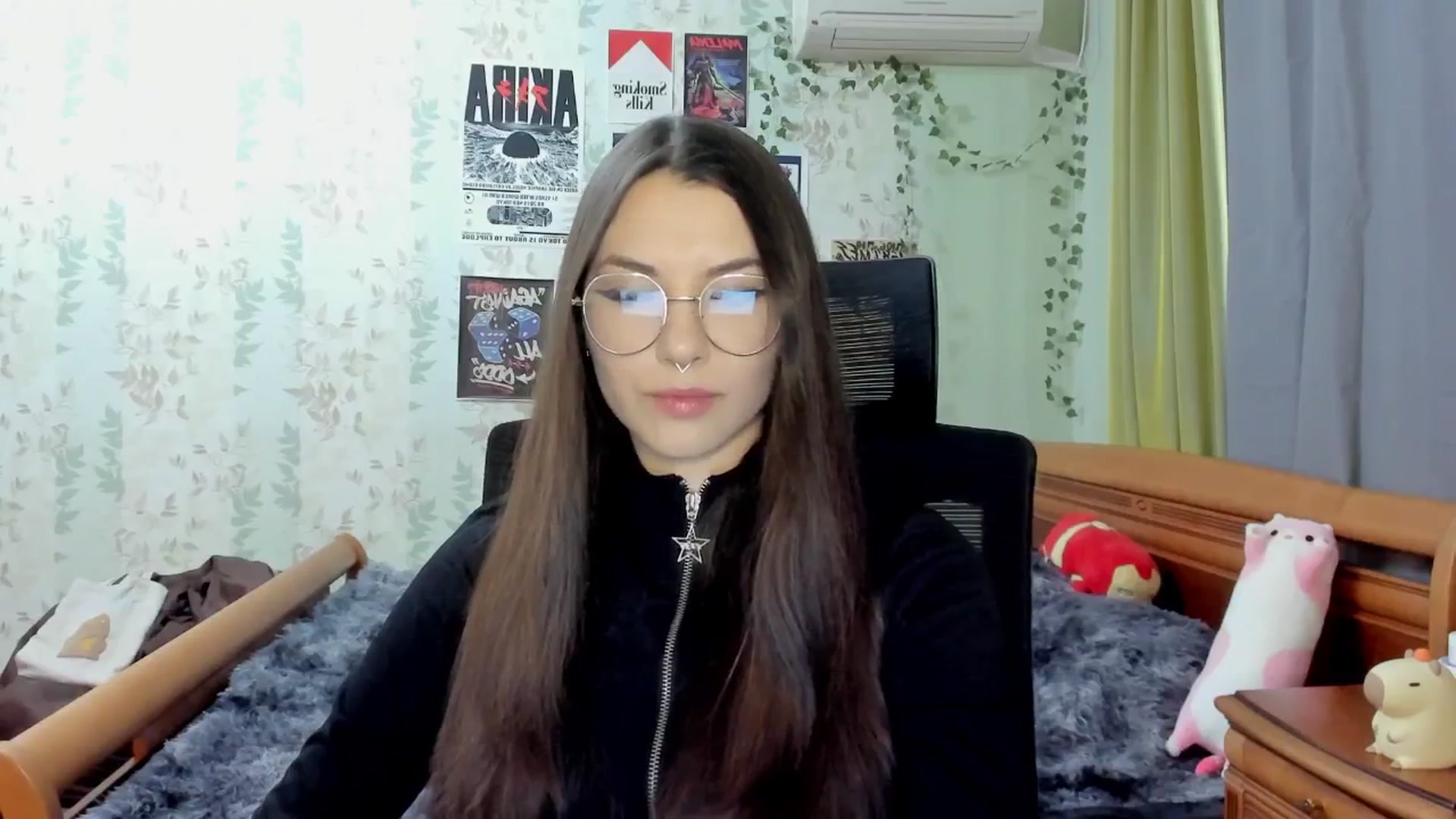 Gallery image thumbnail from AmnesiaGirl1's myfreecams stream on, 04/10/2025, 16:54 image 6 of 20