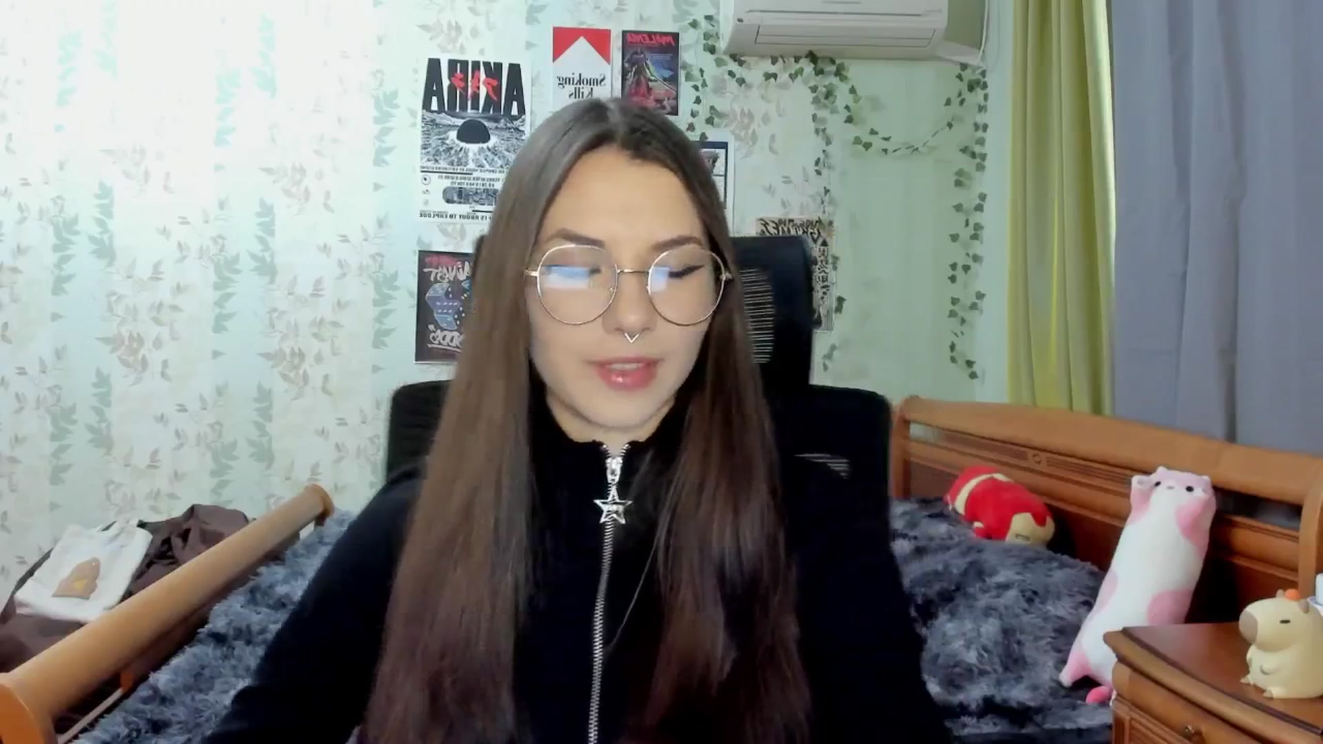 Gallery image thumbnail from AmnesiaGirl1's myfreecams stream on, 04/10/2025, 16:54 image 2 of 20