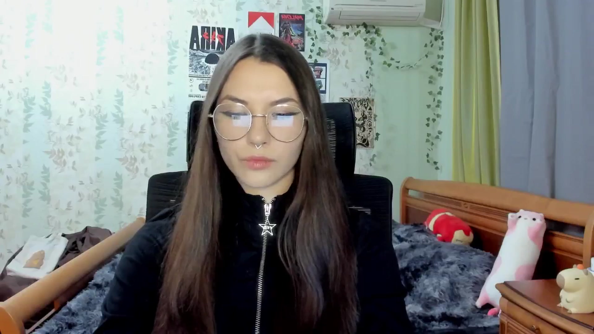 Gallery image thumbnail from AmnesiaGirl1's myfreecams stream on, 04/10/2025, 16:54 image 12 of 20