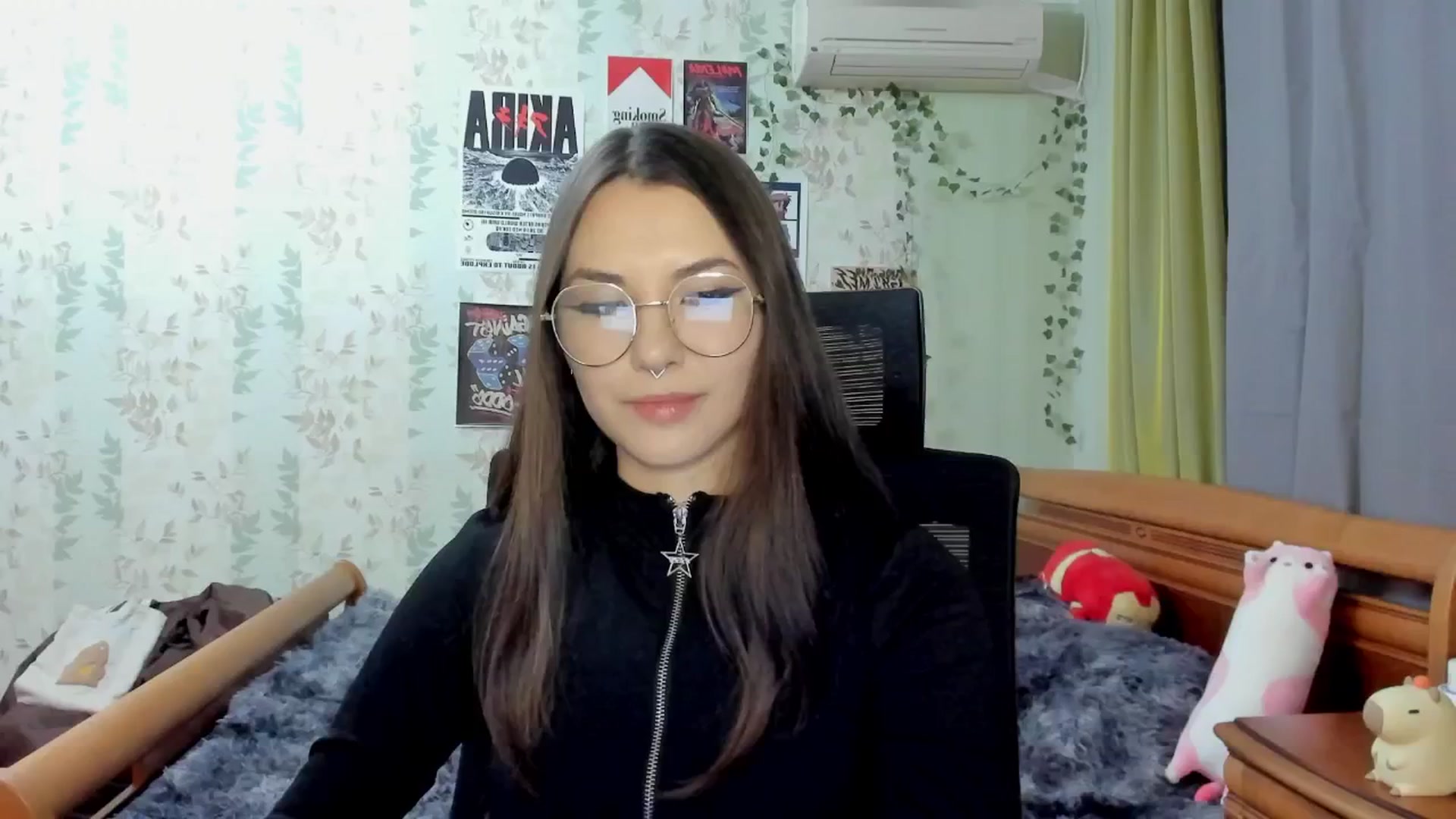 Gallery image thumbnail from AmnesiaGirl1's myfreecams stream on, 04/10/2025, 17:58 image 5 of 20