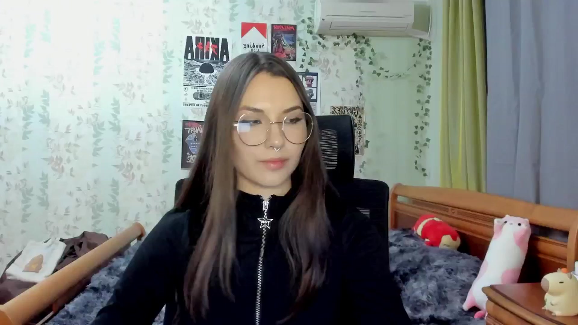 Gallery image thumbnail from AmnesiaGirl1's myfreecams stream on, 04/10/2025, 17:58 image 11 of 20