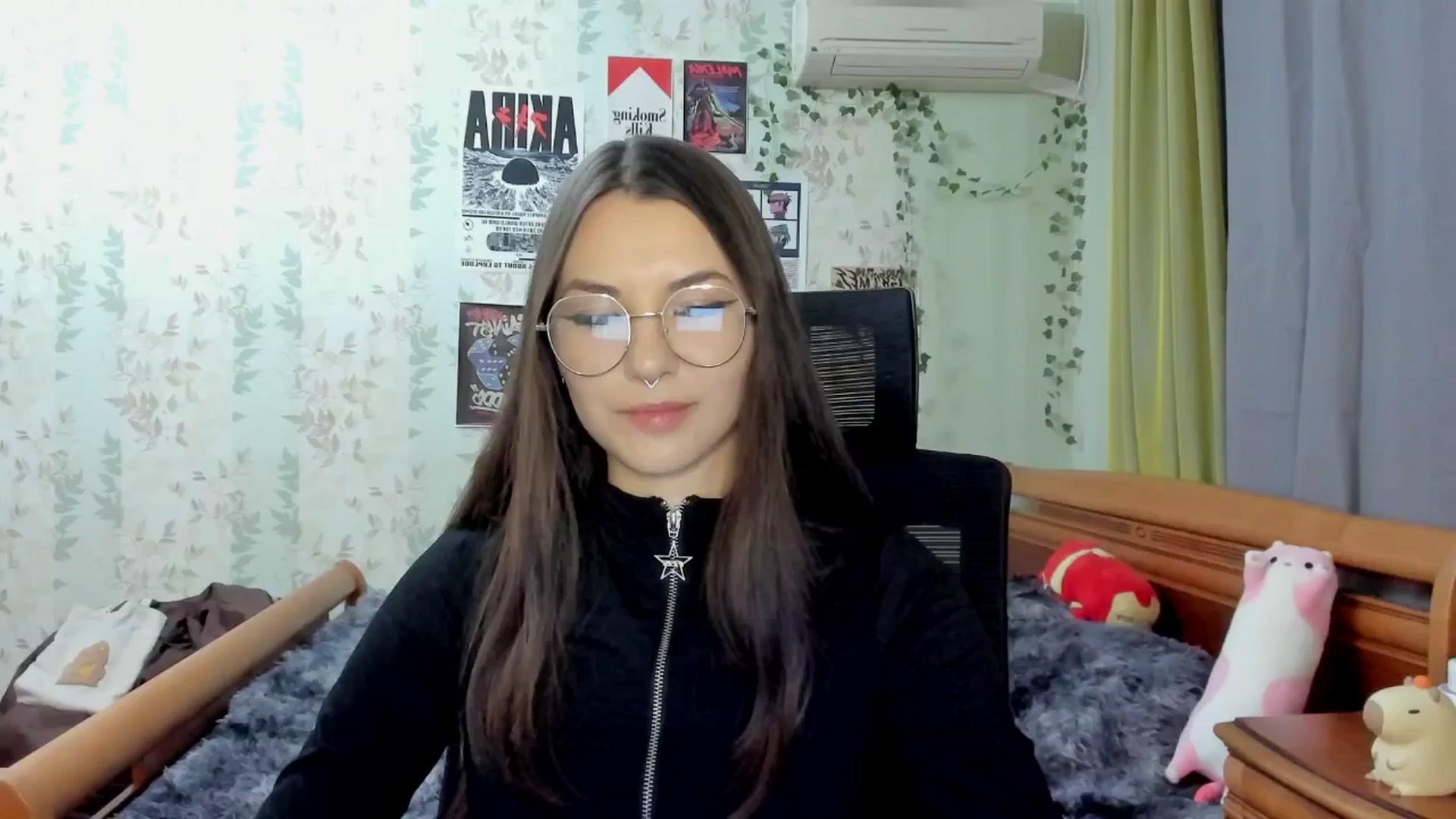 Gallery image thumbnail from AmnesiaGirl1's myfreecams stream on, 04/10/2025, 17:58 image 18 of 20