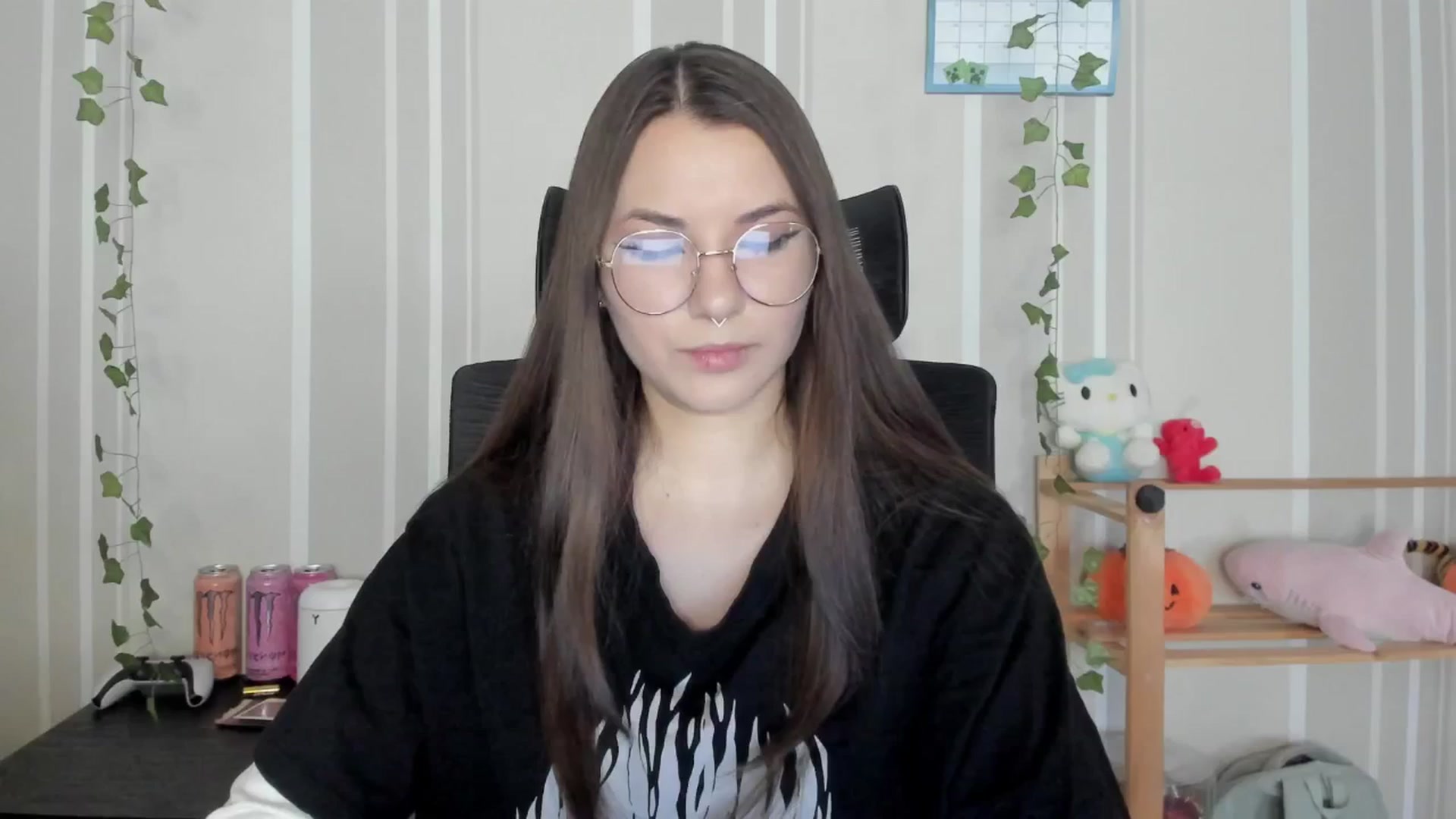 Gallery image thumbnail from AmnesiaGirl1's myfreecams stream on, 04/11/2025, 12:25 image 16 of 20