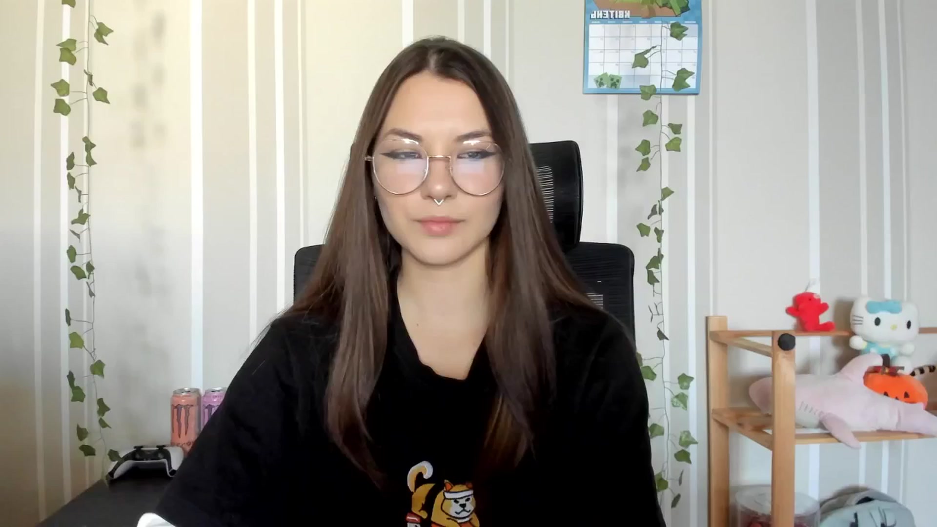 Gallery image thumbnail from AmnesiaGirl1's myfreecams stream on, 04/12/2025, 16:37 image 3 of 20