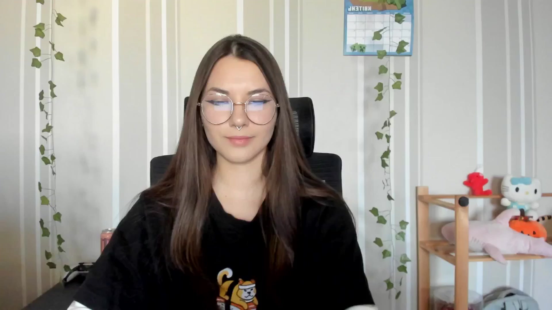 Gallery image thumbnail from AmnesiaGirl1's myfreecams stream on, 04/12/2025, 16:37 image 10 of 20