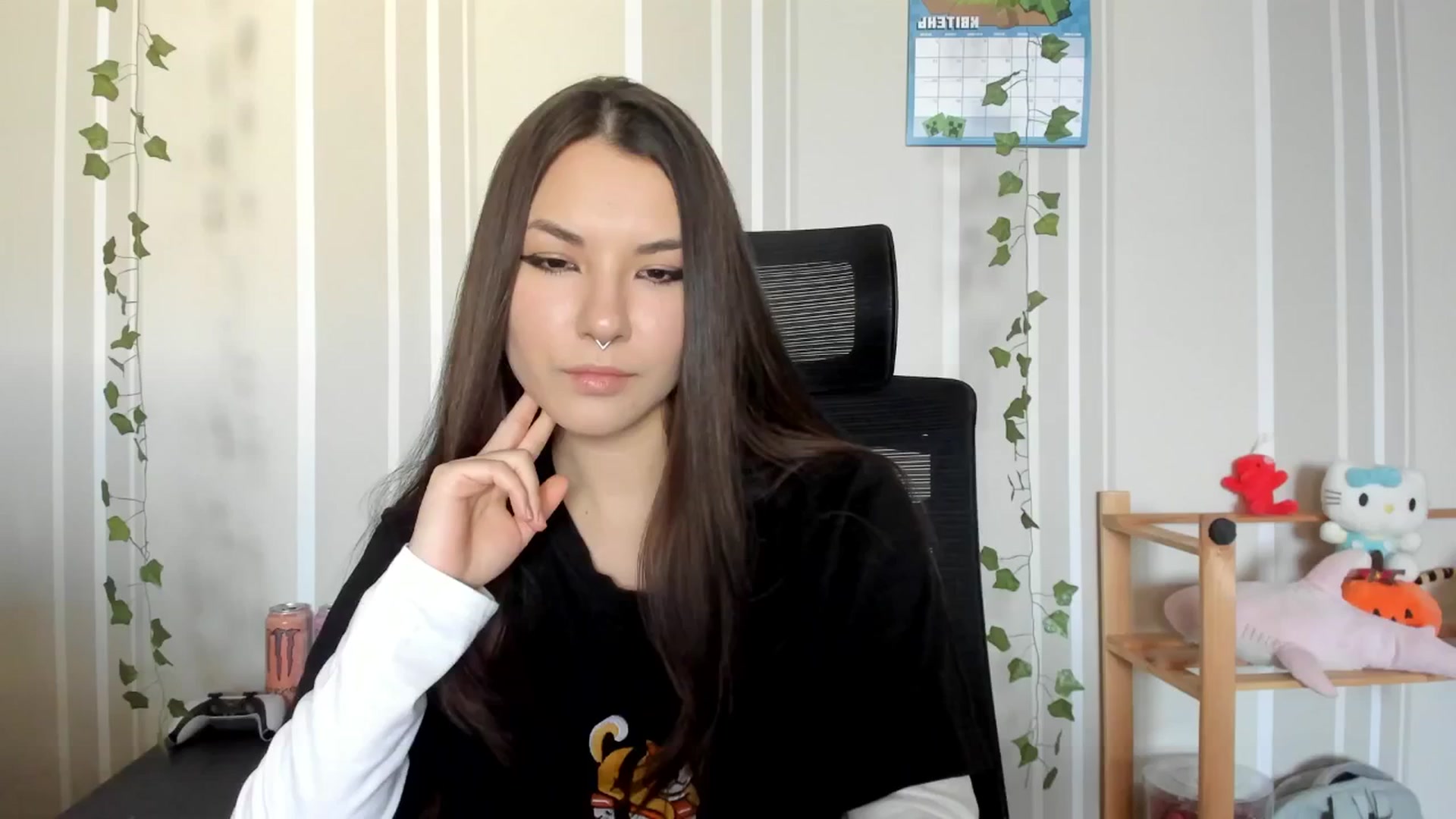 Gallery image thumbnail from AmnesiaGirl1's myfreecams stream on, 04/12/2025, 16:37 image 2 of 20
