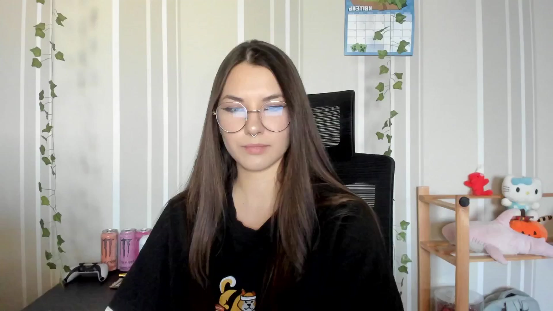 Gallery image thumbnail from AmnesiaGirl1's myfreecams stream on, 04/12/2025, 16:37 image 12 of 20