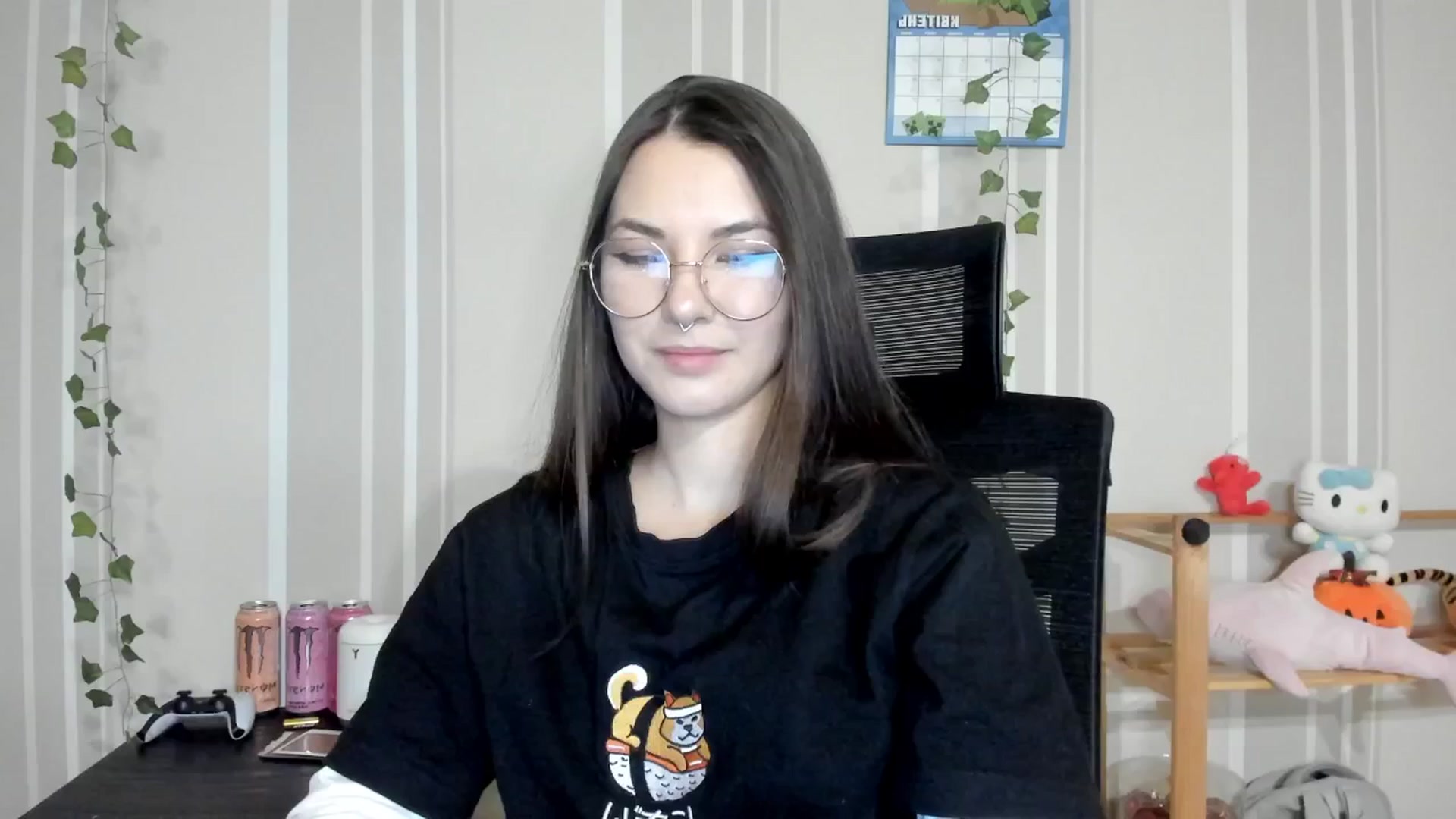 Gallery image thumbnail from AmnesiaGirl1's myfreecams stream on, 04/12/2025, 19:11 image 9 of 20