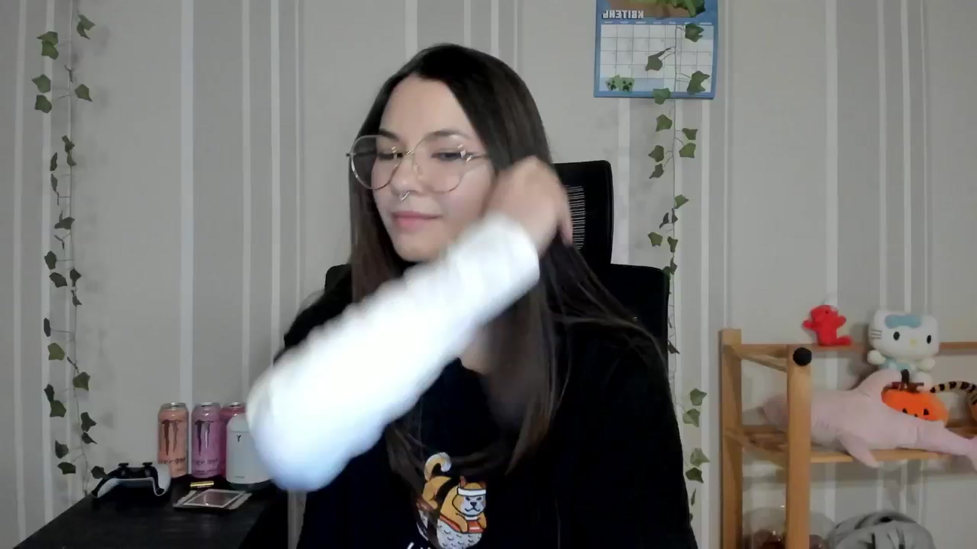 Gallery image thumbnail from AmnesiaGirl1's myfreecams stream on, 04/12/2025, 19:11 image 5 of 20