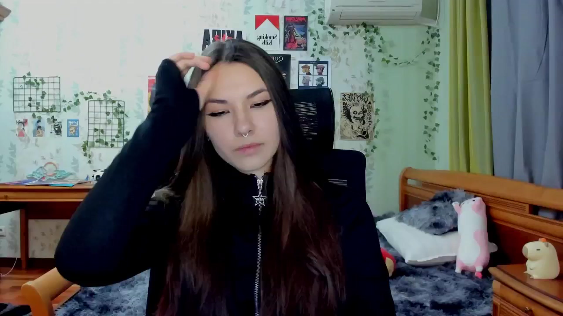 Gallery image thumbnail from AmnesiaGirl1's myfreecams stream on, 04/14/2025, 20:19 image 12 of 20