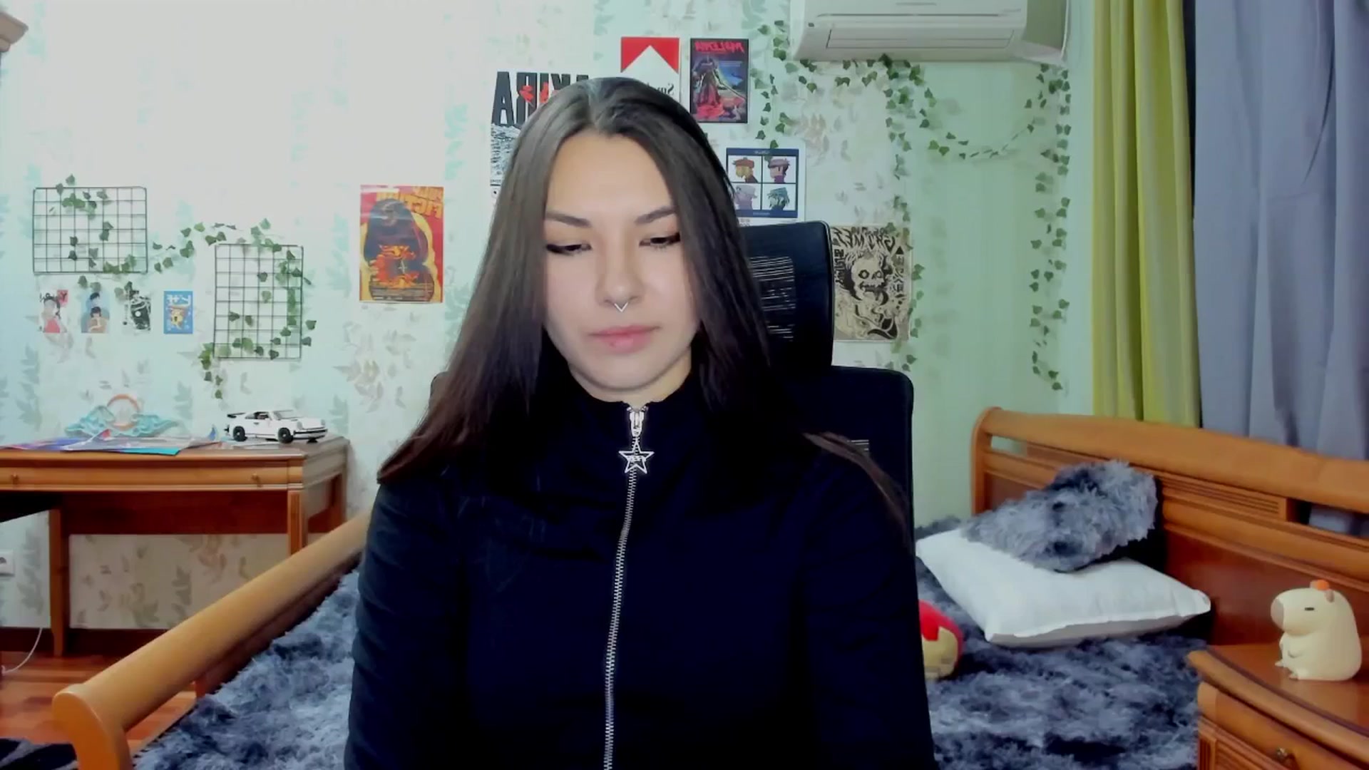 Gallery image thumbnail from AmnesiaGirl1's myfreecams stream on, 04/14/2025, 21:52 image 9 of 20