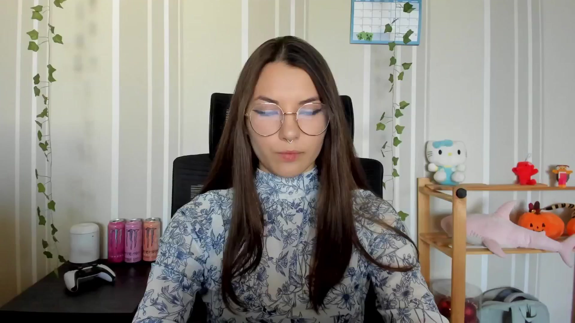 Gallery image thumbnail from AmnesiaGirl1's myfreecams stream on, 04/17/2025, 15:35 image 3 of 20