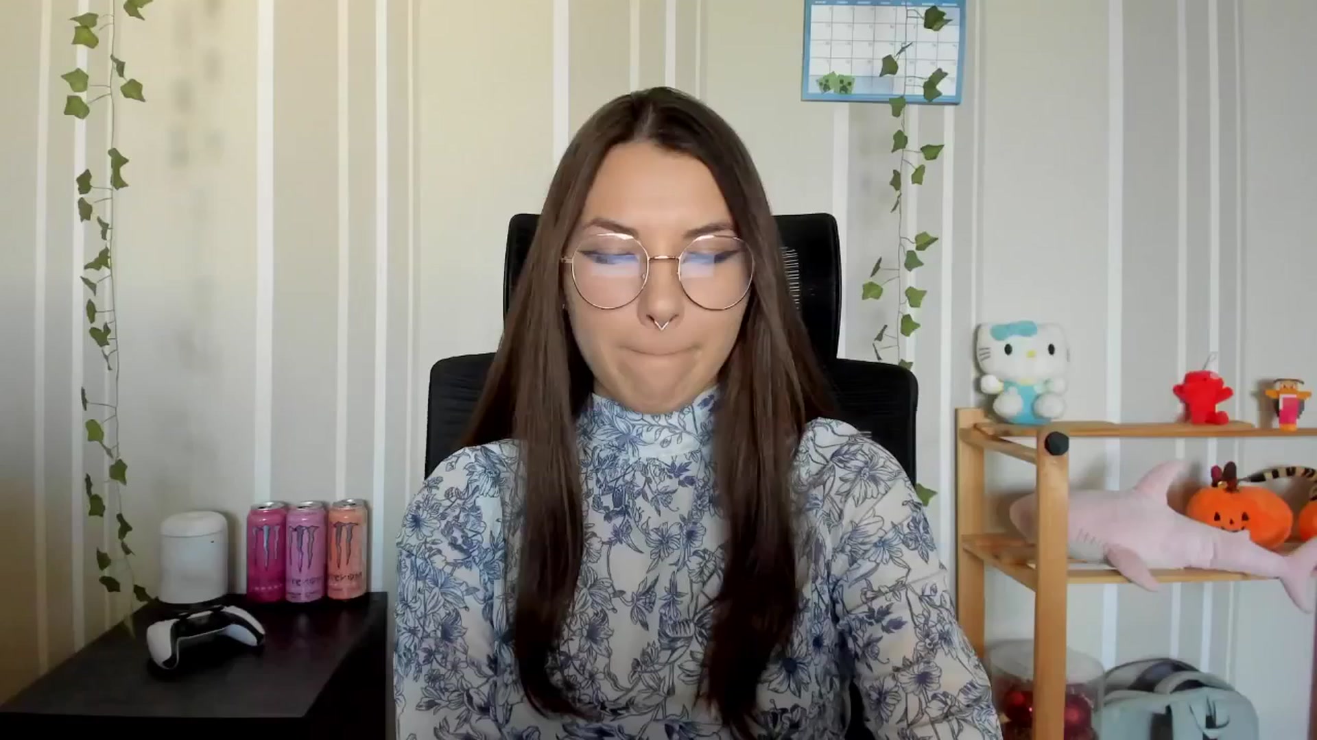 Gallery image thumbnail from AmnesiaGirl1's myfreecams stream on, 04/17/2025, 15:35 image 12 of 20