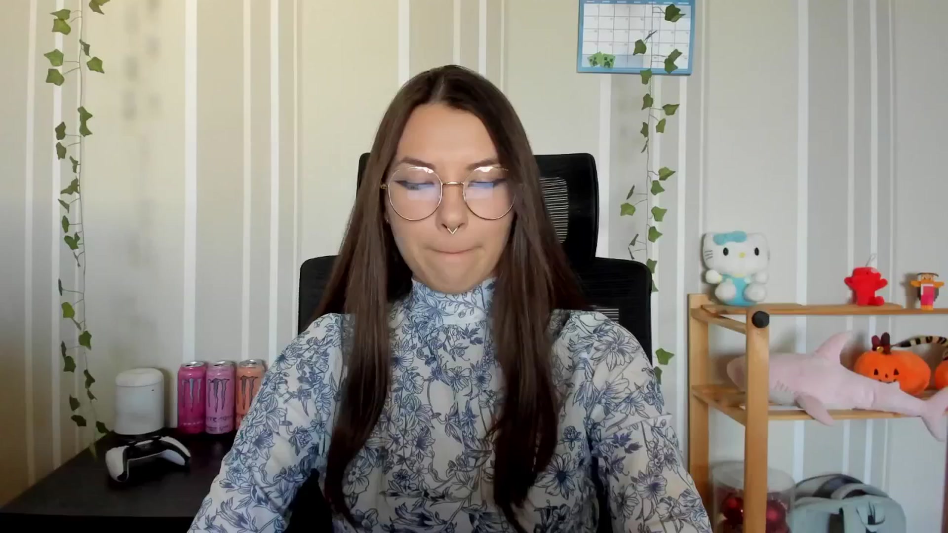 Gallery image thumbnail from AmnesiaGirl1's myfreecams stream on, 04/17/2025, 15:35 image 10 of 20